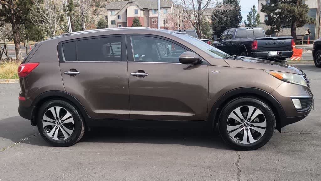 Used 2011 Kia Sportage EX with VIN KNDPCCA22B7131951 for sale in Bend, OR