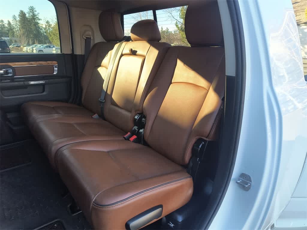 Thumbnail: 2015 RAM 3500 - 23