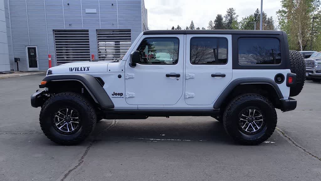 Thumbnail: 2026 Jeep Wrangler - 5