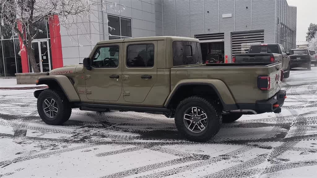 Thumbnail: 2026 Jeep Gladiator - 6
