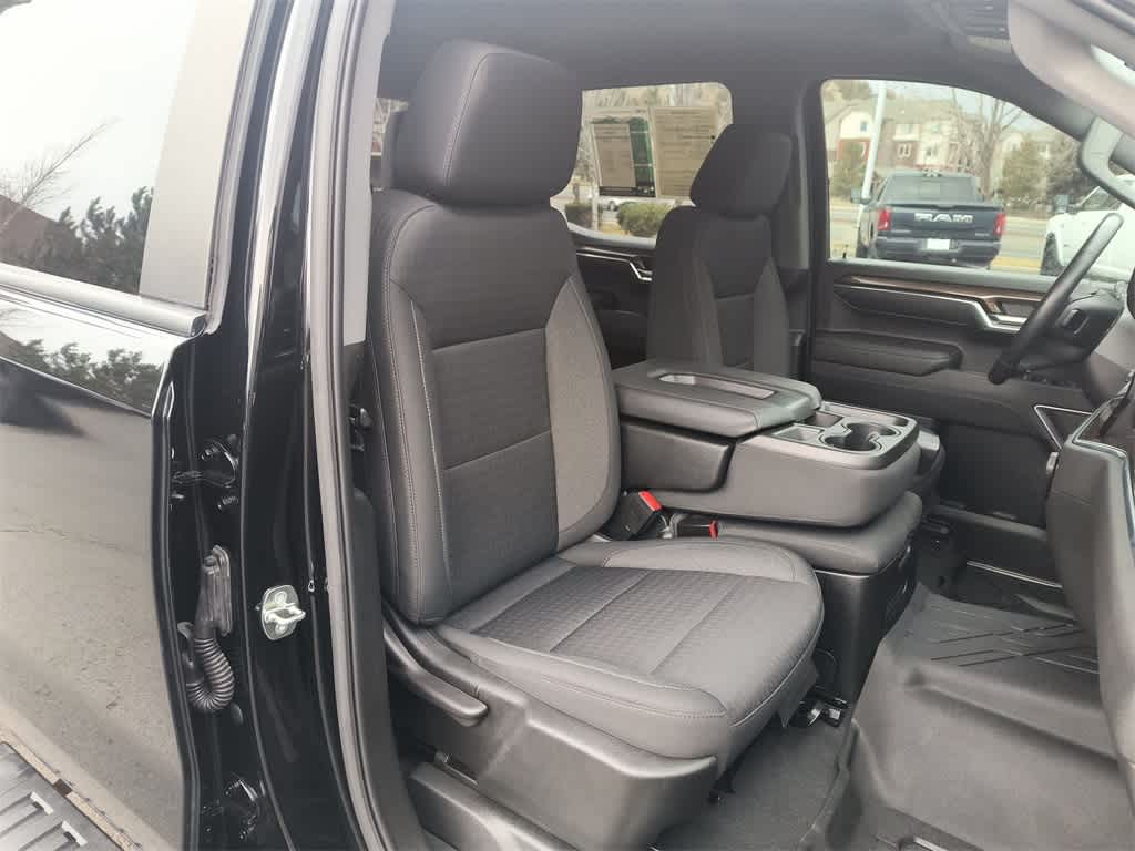 Thumbnail: 2022 Chevrolet Silverado 1500 - 23