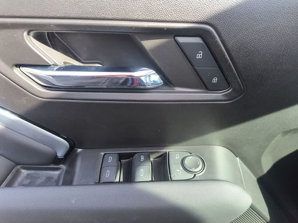 Thumbnail: 2024 Chevrolet Colorado - 13