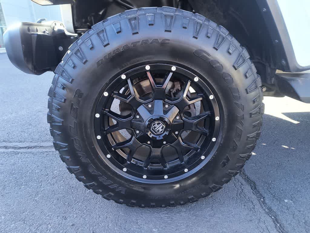 Thumbnail: 2020 Jeep Wrangler - 10