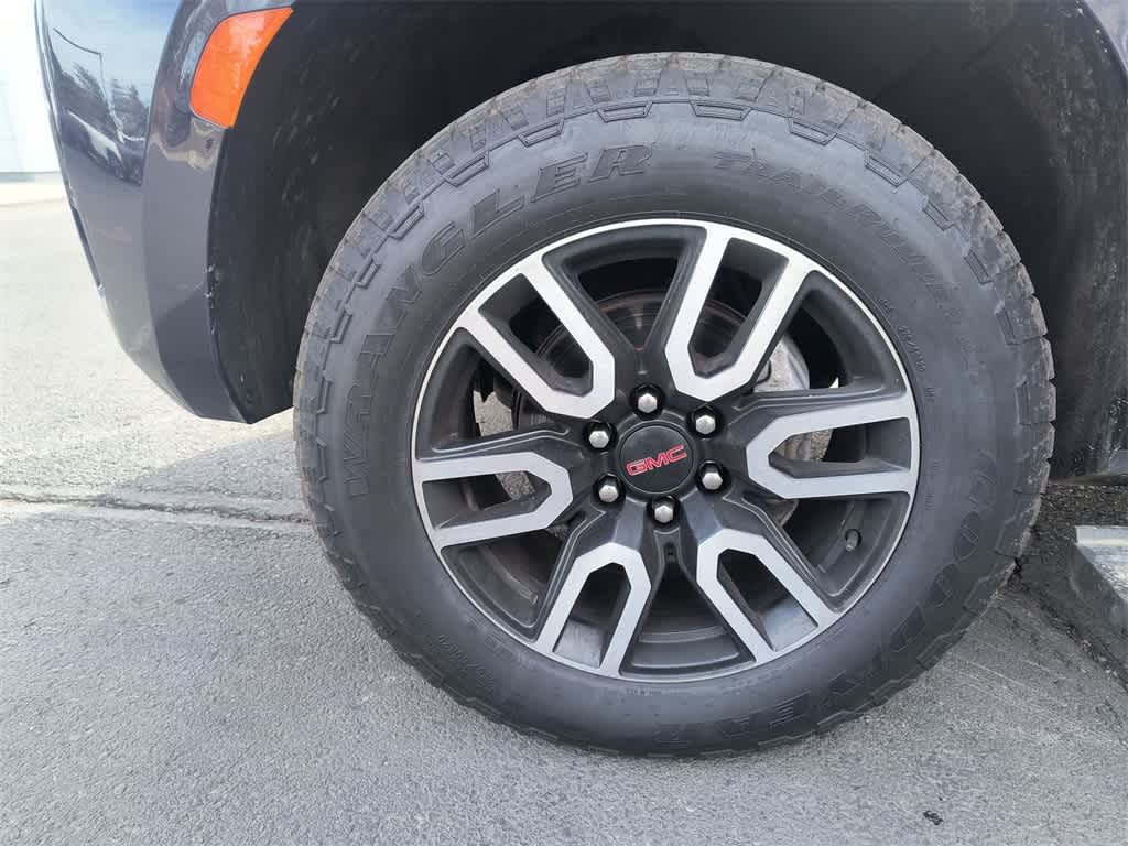 Thumbnail: 2023 GMC Yukon - 10