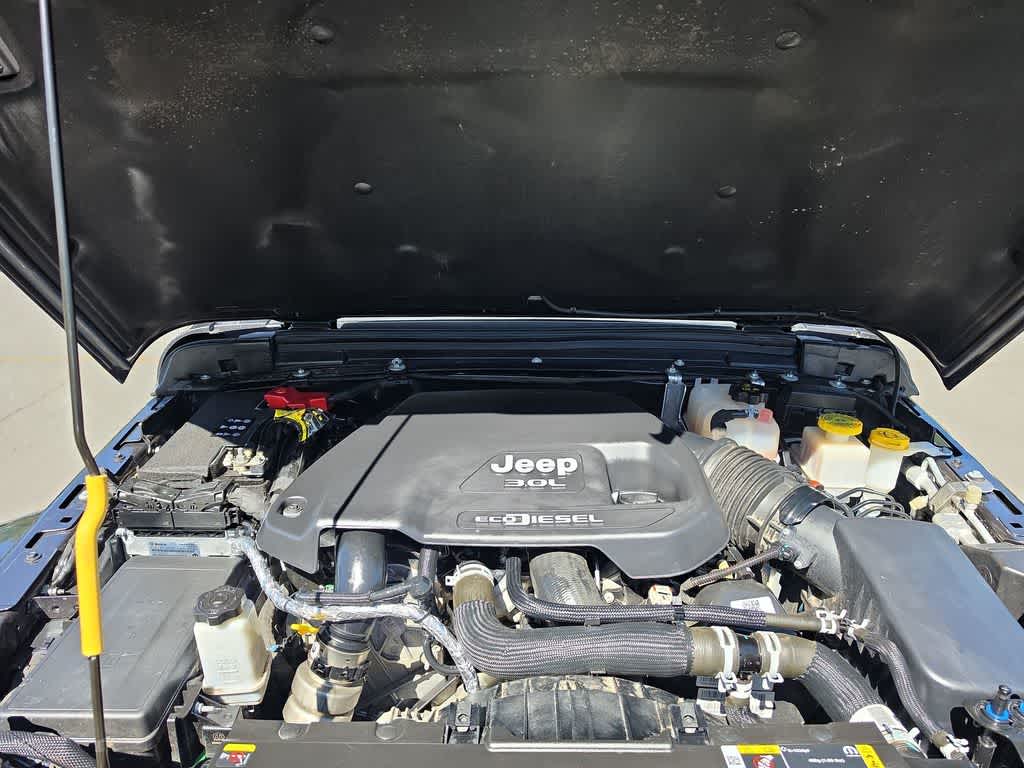 Thumbnail: 2023 Jeep Gladiator - 24