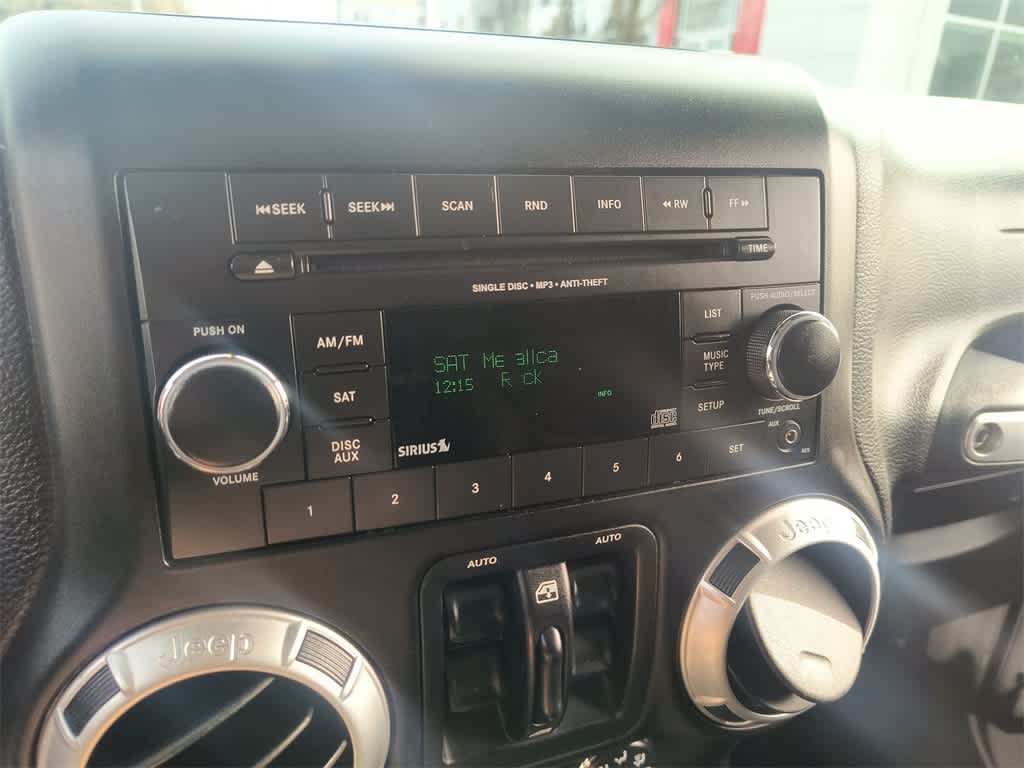 Thumbnail: 2013 Jeep Wrangler - 16