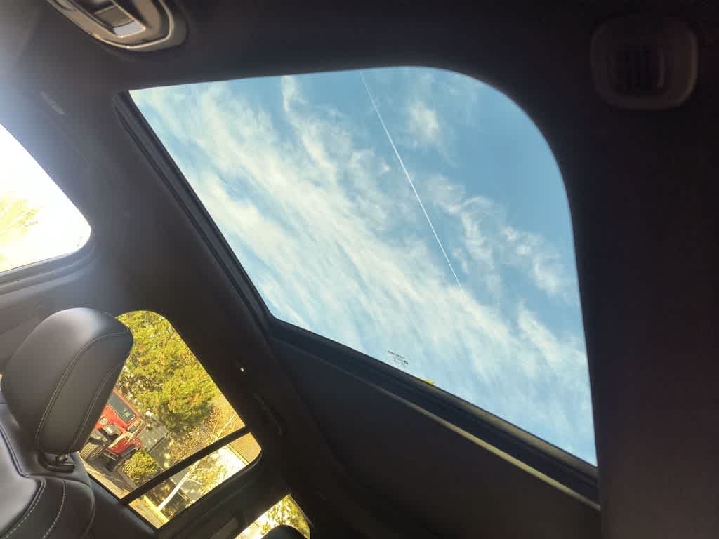 Thumbnail: 2026 Jeep Grand Cherokee - 22