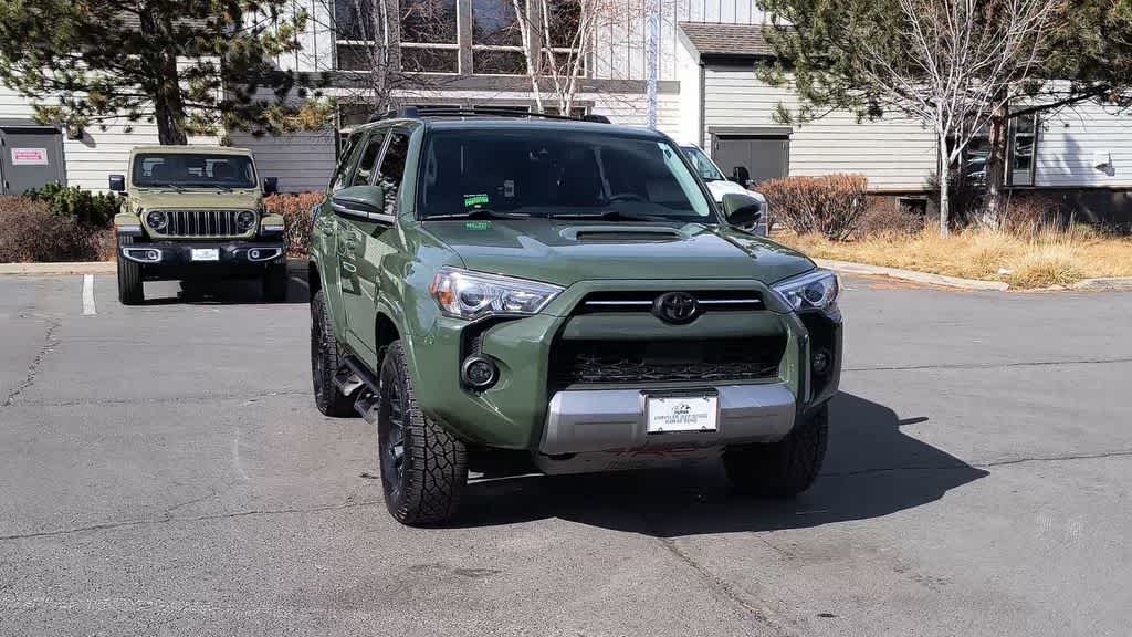 Thumbnail: 2022 Toyota 4Runner - 3