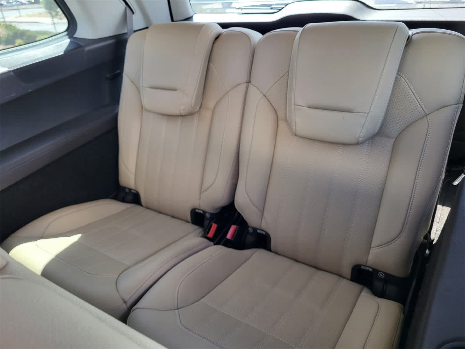 Thumbnail: 2017 Mercedes-Benz GLS - 31