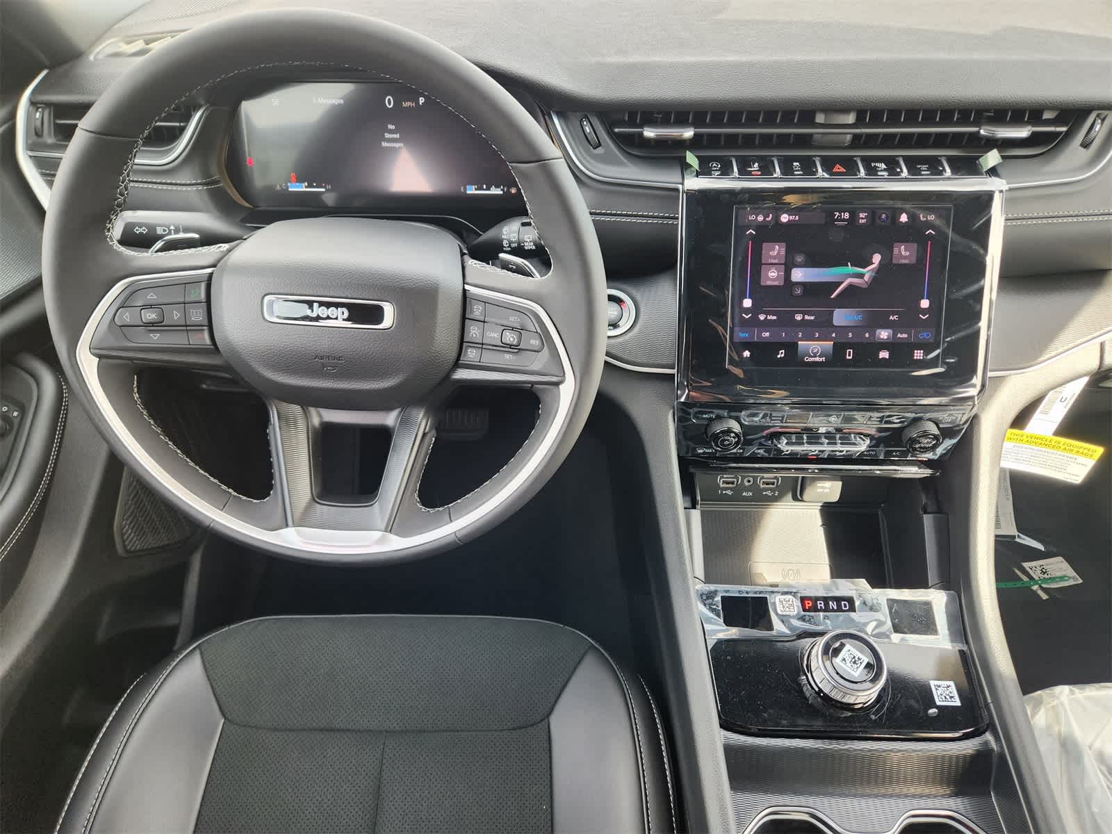 Thumbnail: 2025 Jeep Grand Cherokee - 21
