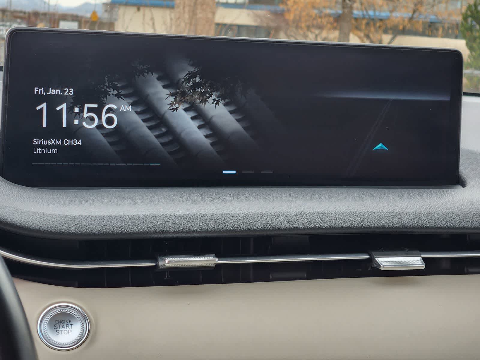 Thumbnail: 2022 Genesis GV70 - 23