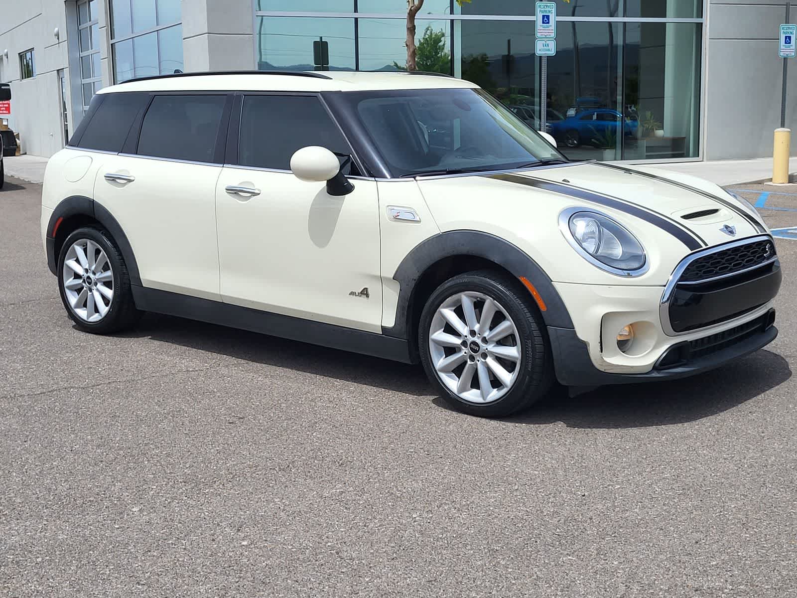 Thumbnail: 2017 MINI Cooper Clubman - 3