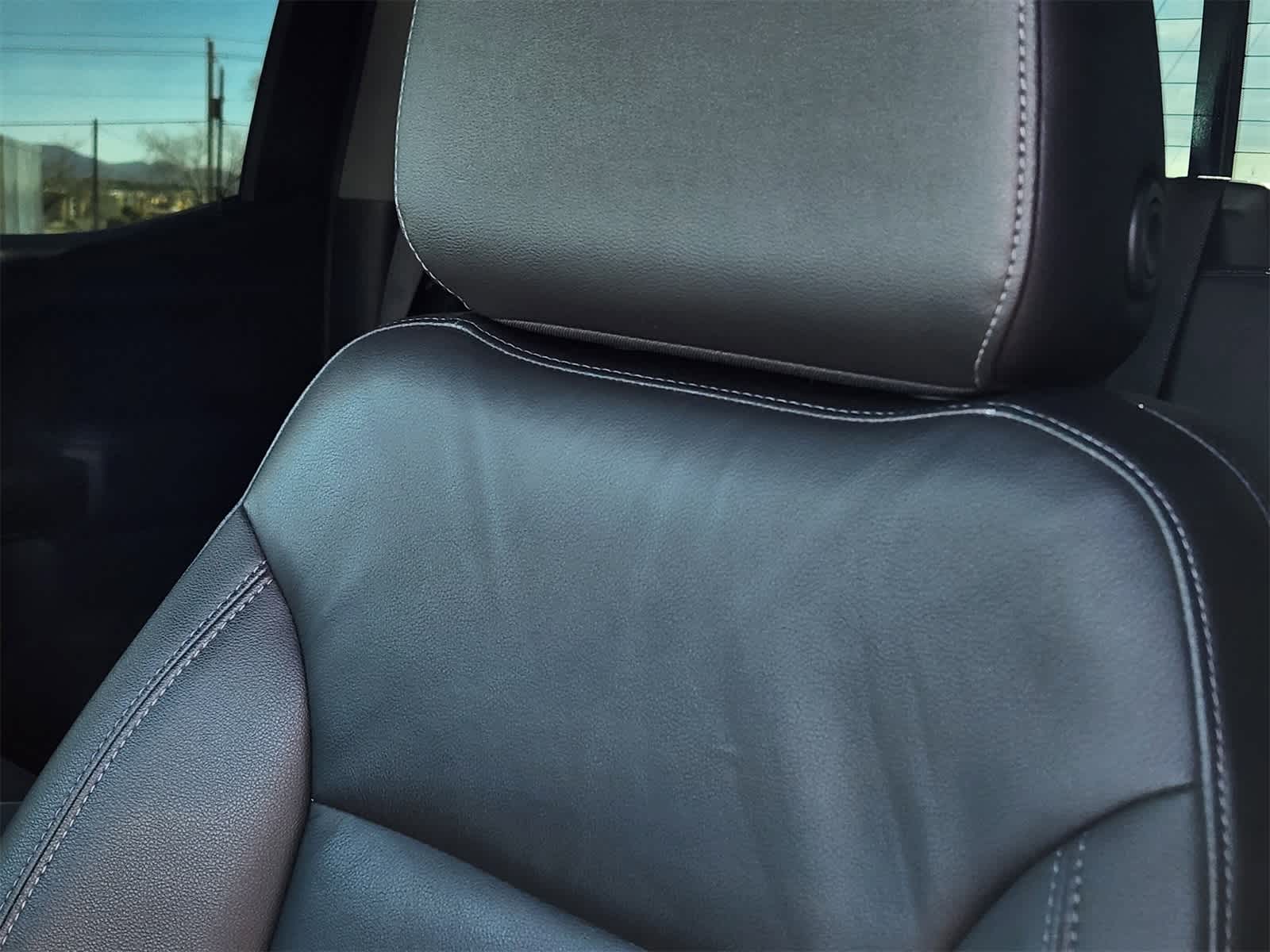 Thumbnail: 2021 Chevrolet Silverado 1500 - 23