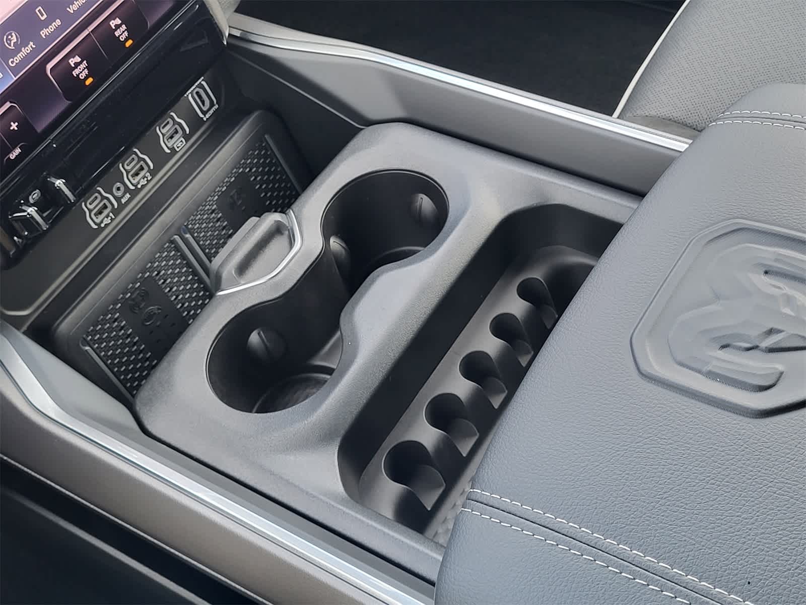 Thumbnail: 2026 RAM 1500 - 13