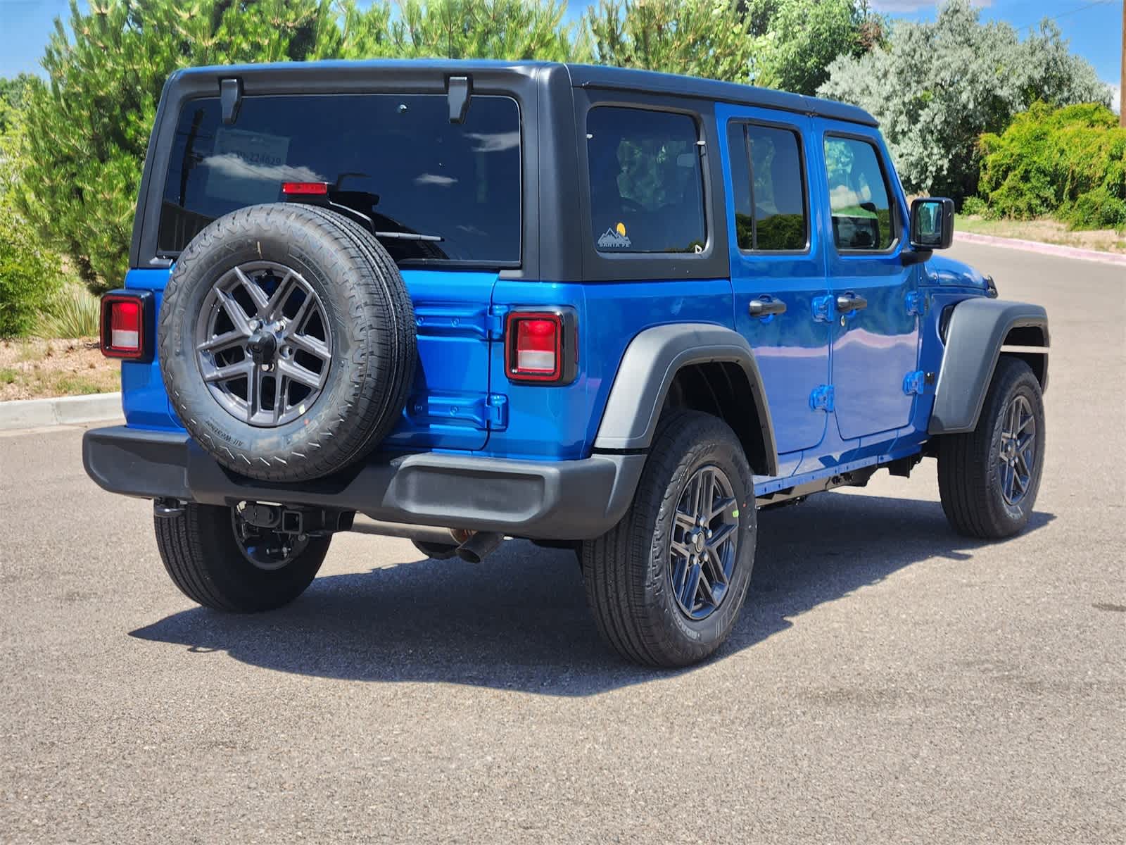 Thumbnail: 2025 Jeep Wrangler - 5