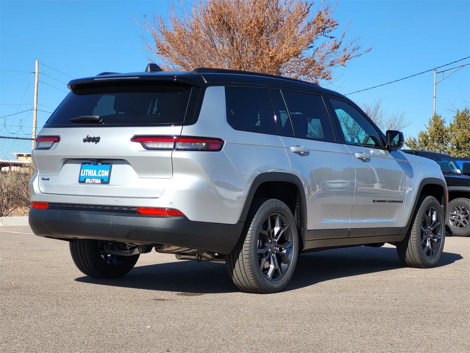 Thumbnail: 2025 Jeep Grand Cherokee L - 3