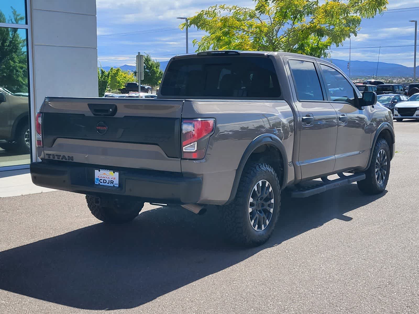 Thumbnail: 2021 Nissan Titan - 5