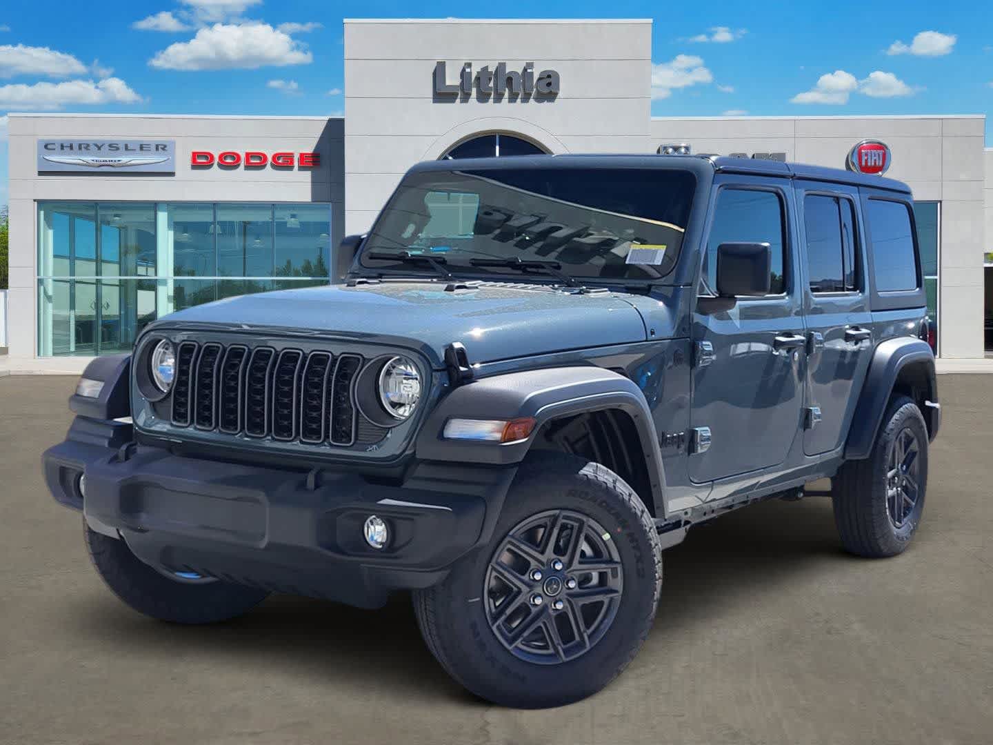 2026 Jeep Wrangler Sport's photo