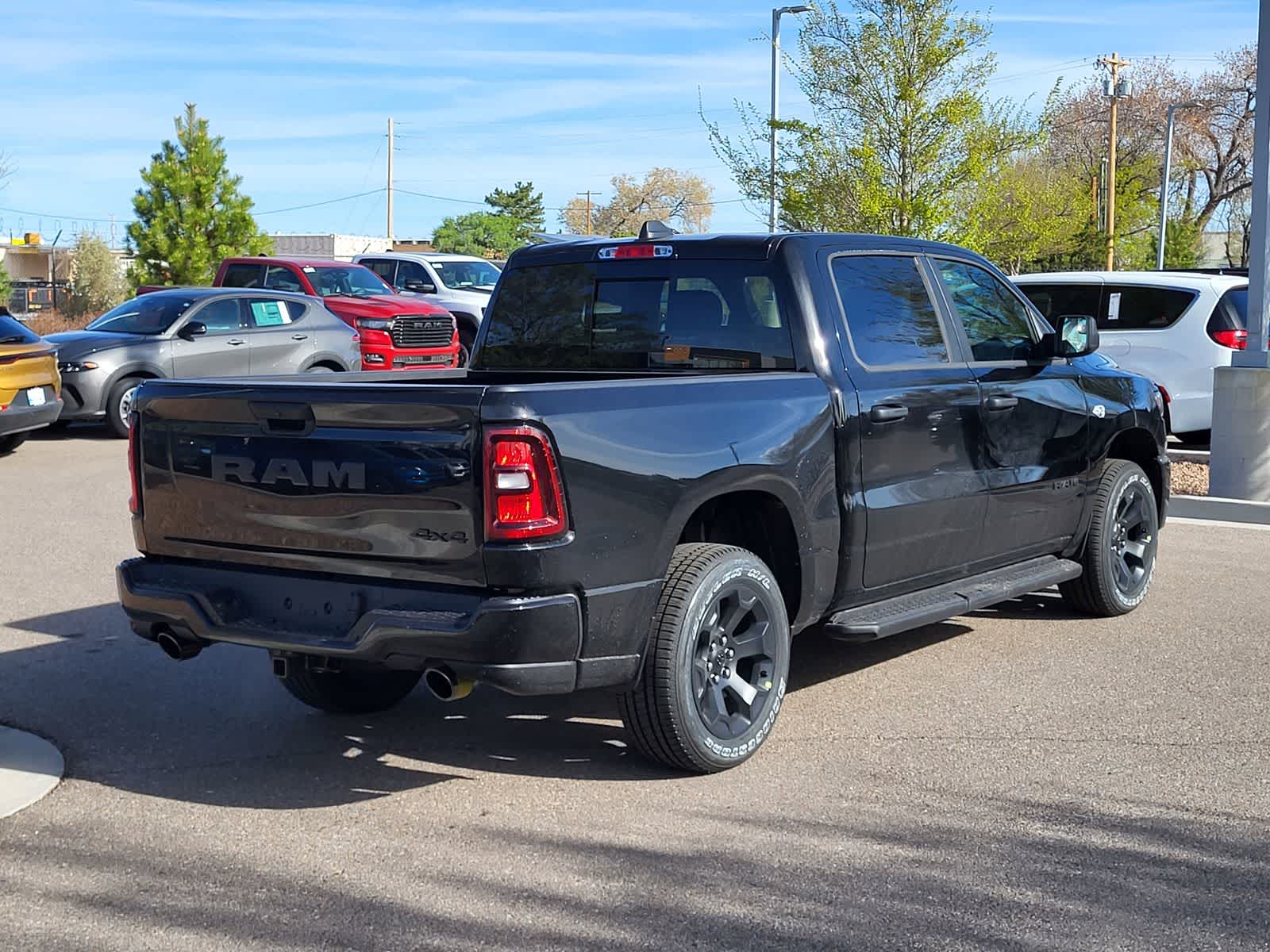 Thumbnail: 2026 RAM 1500 - 4