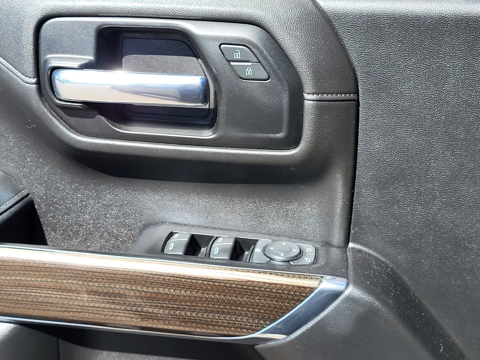 Thumbnail: 2019 Chevrolet Silverado 1500 - 15