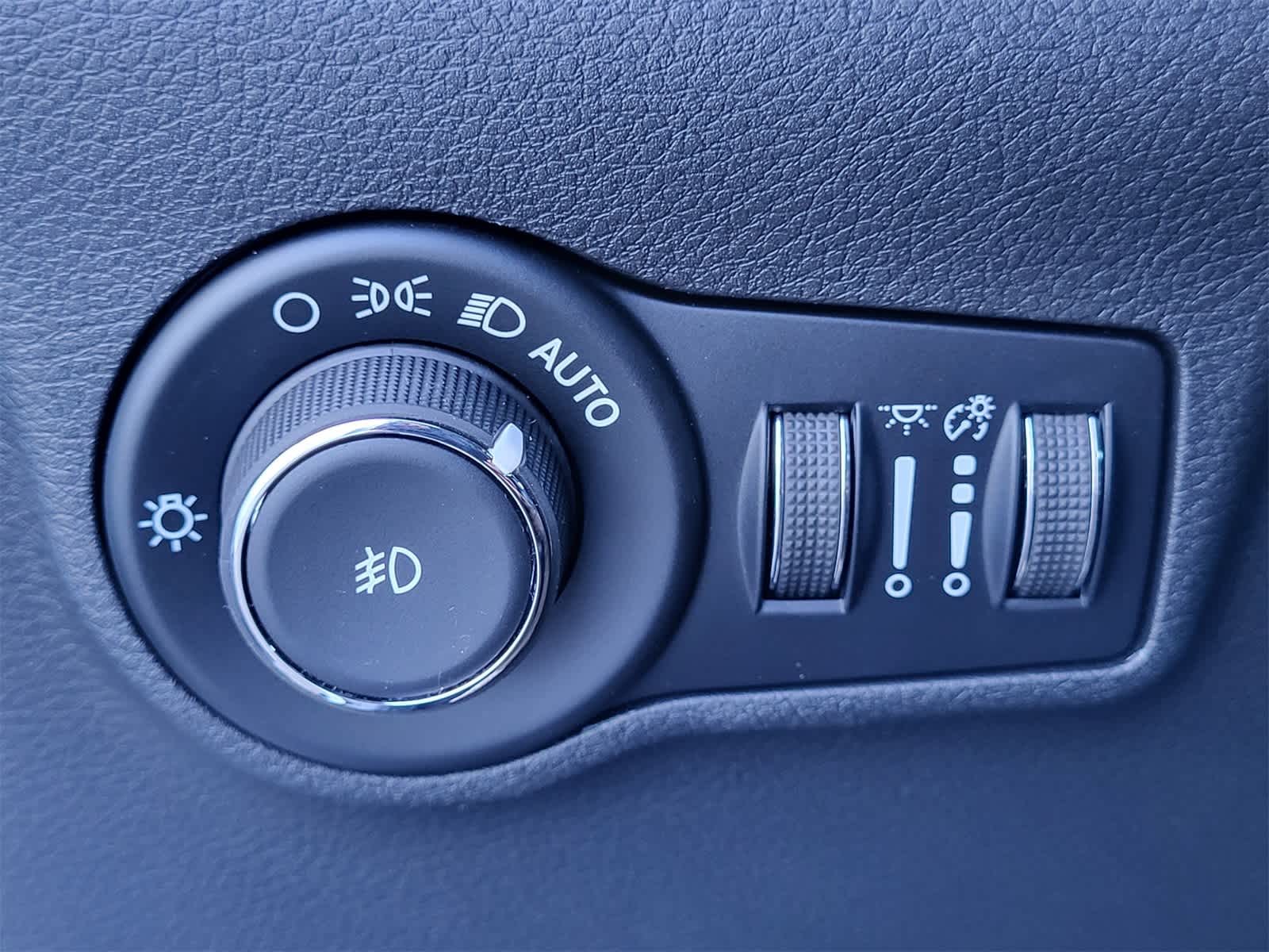 Thumbnail: 2026 Jeep Compass - 15