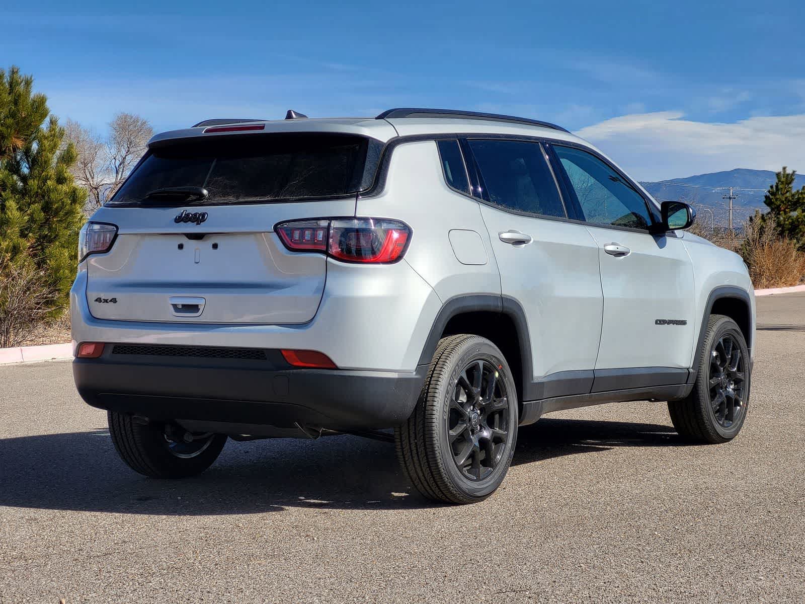 Thumbnail: 2026 Jeep Compass - 4