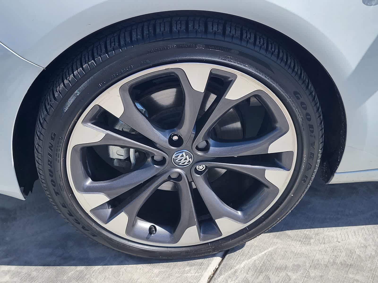 Thumbnail: 2019 Buick Cascada - 9