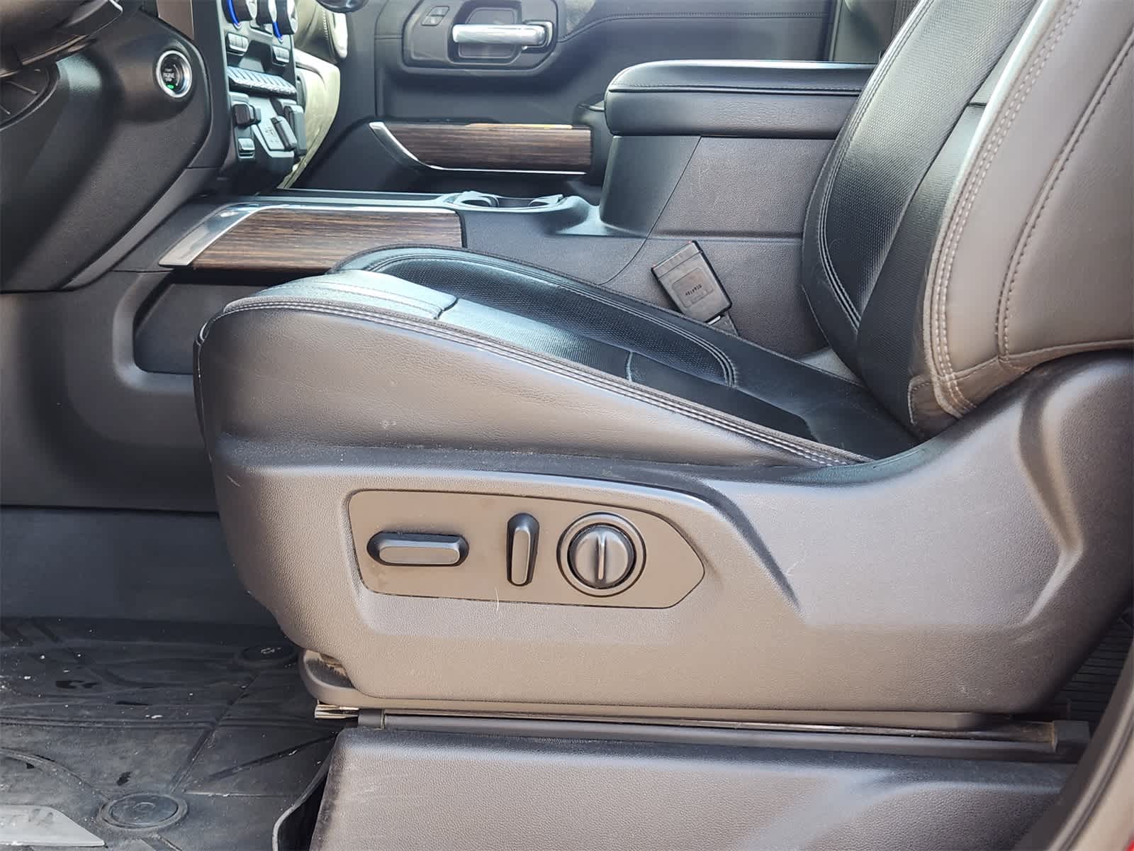 Thumbnail: 2021 Chevrolet Silverado 3500 - 15