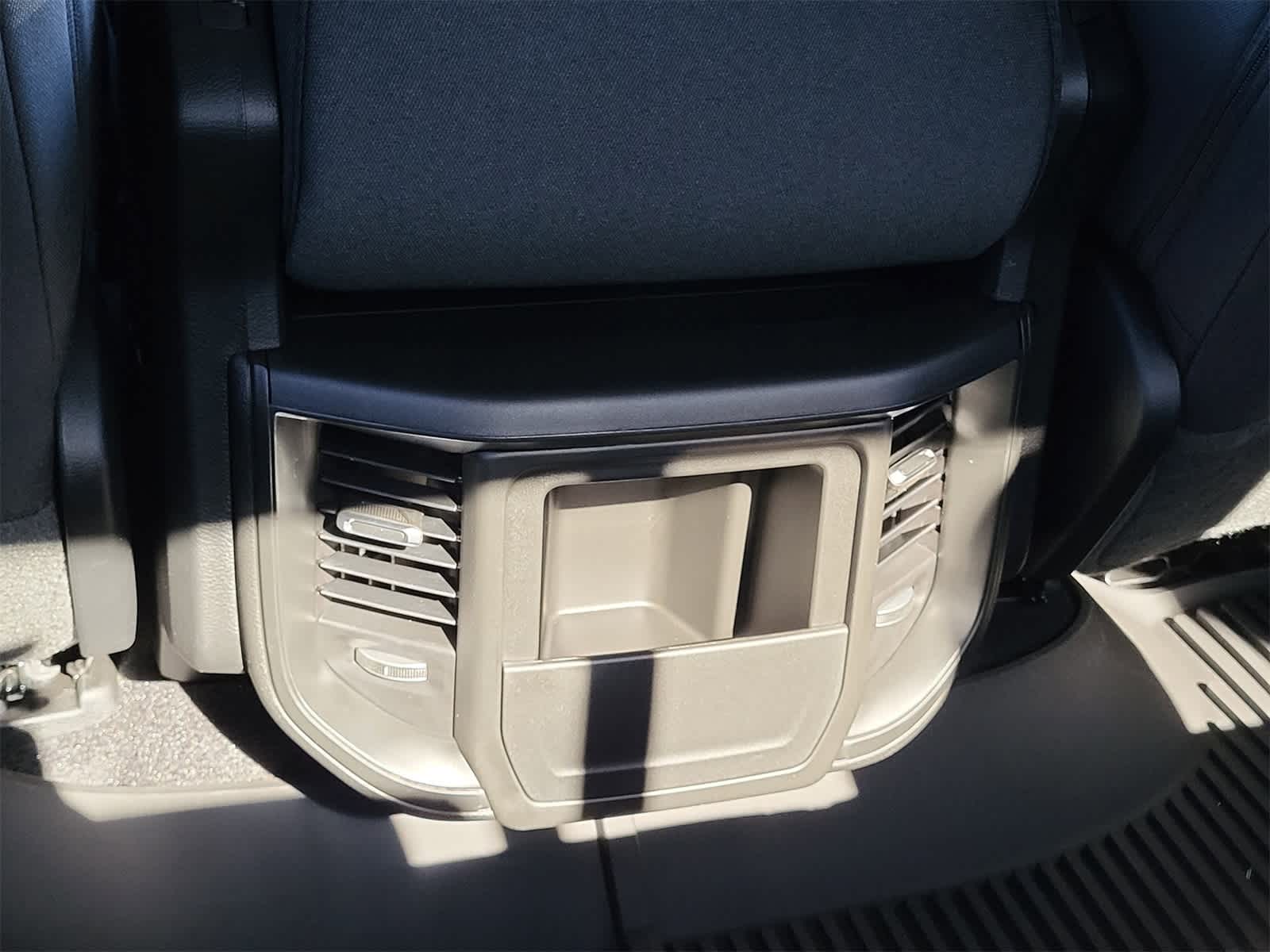 Thumbnail: 2026 RAM 1500 - 20