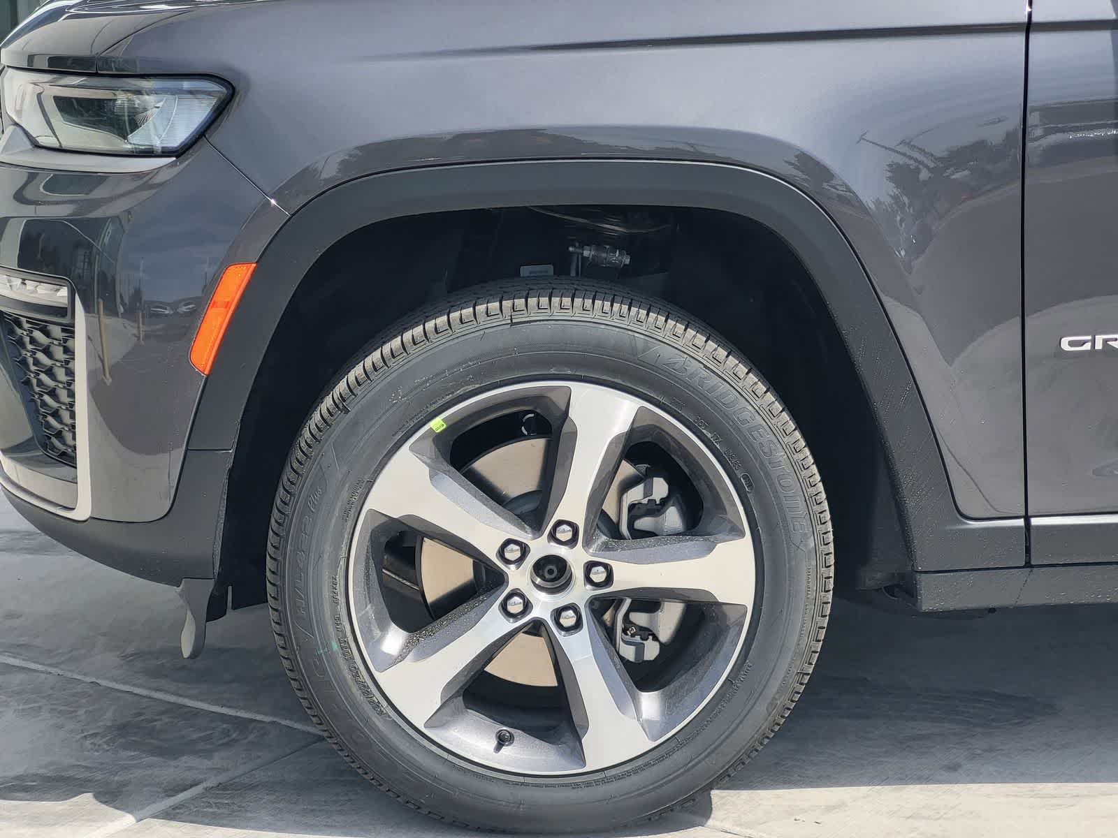 Thumbnail: 2026 Jeep Grand Cherokee L - 6