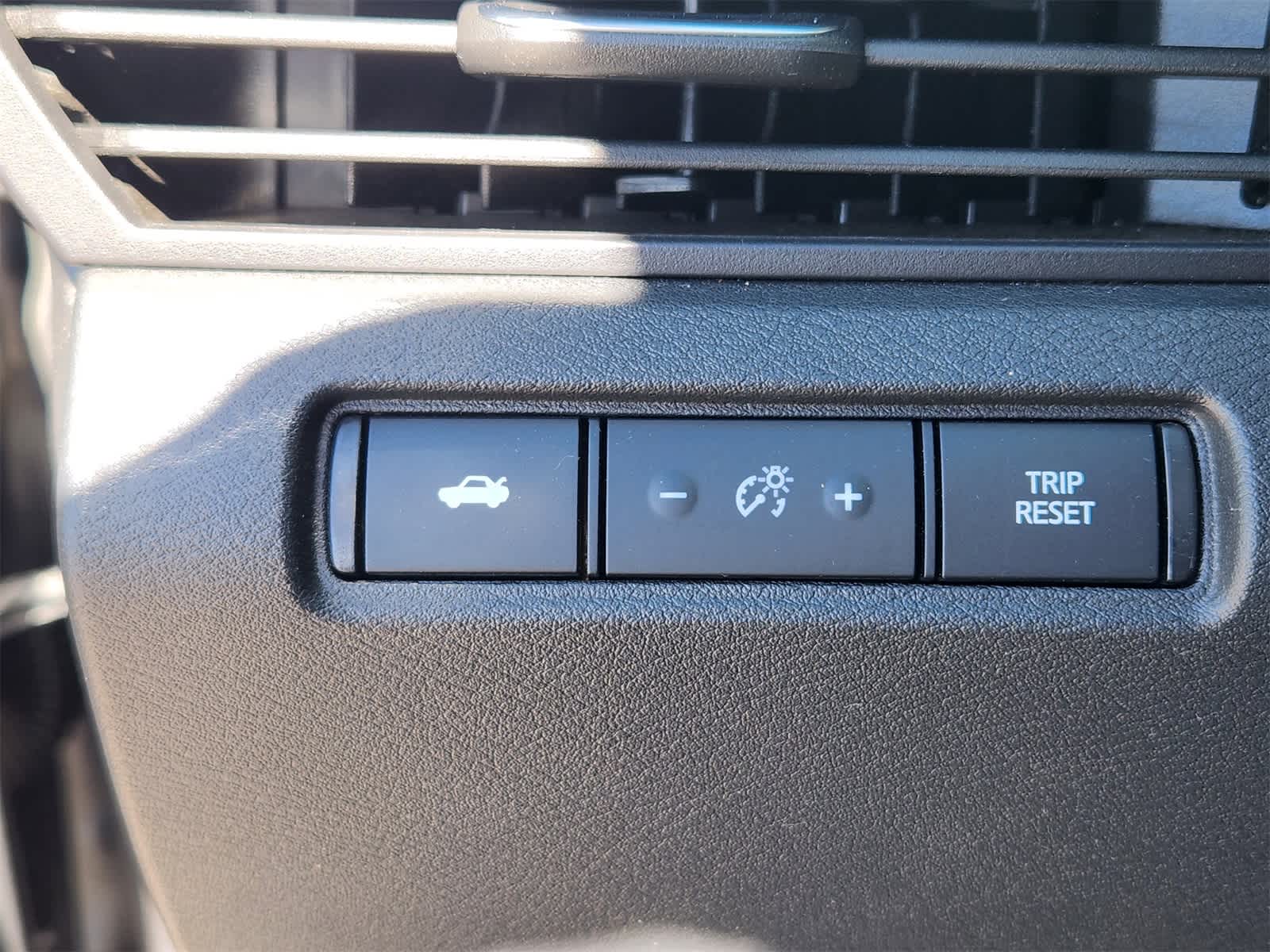 Thumbnail: 2024 Nissan Altima - 19