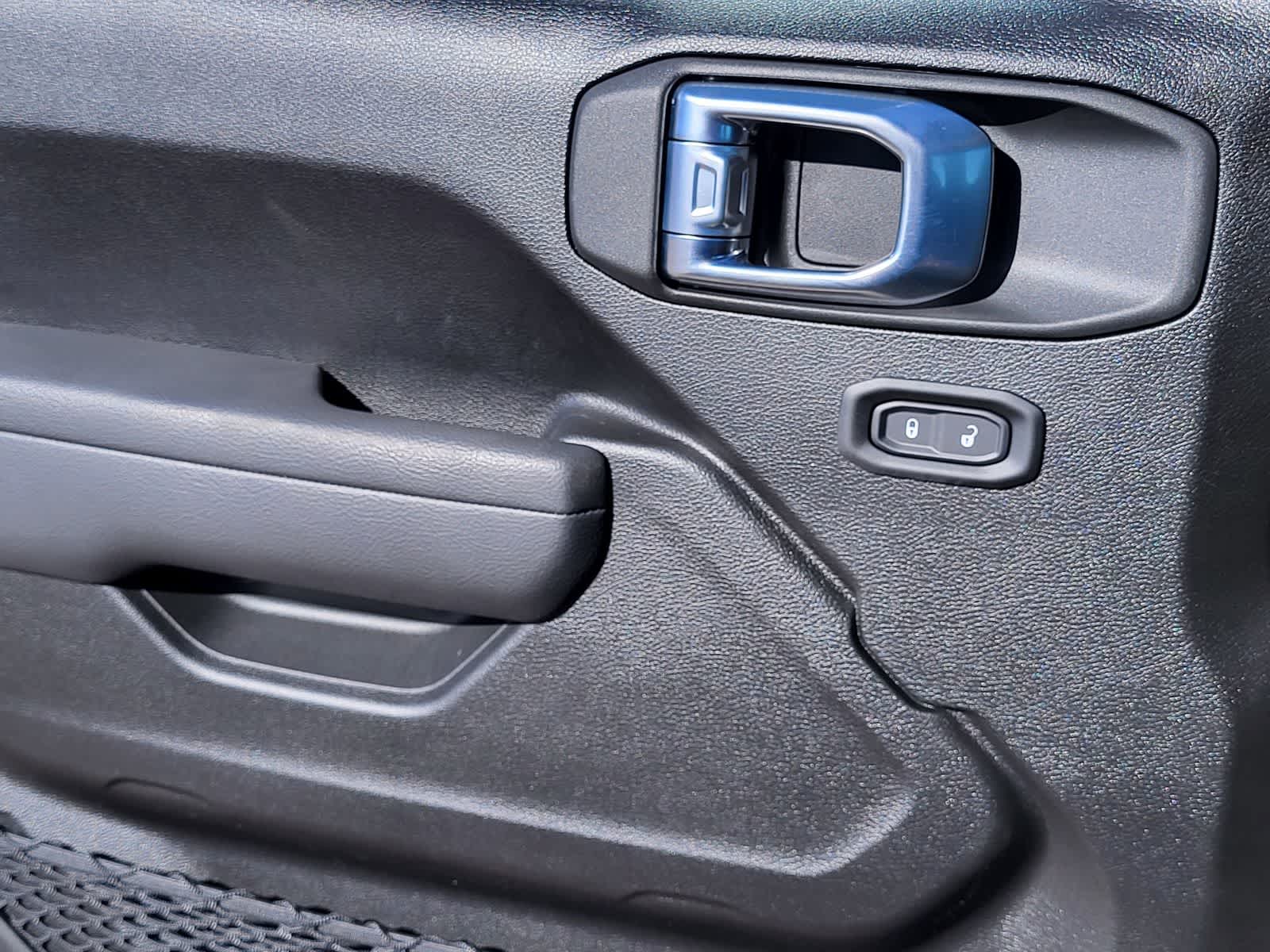 Thumbnail: 2026 Jeep Gladiator - 16