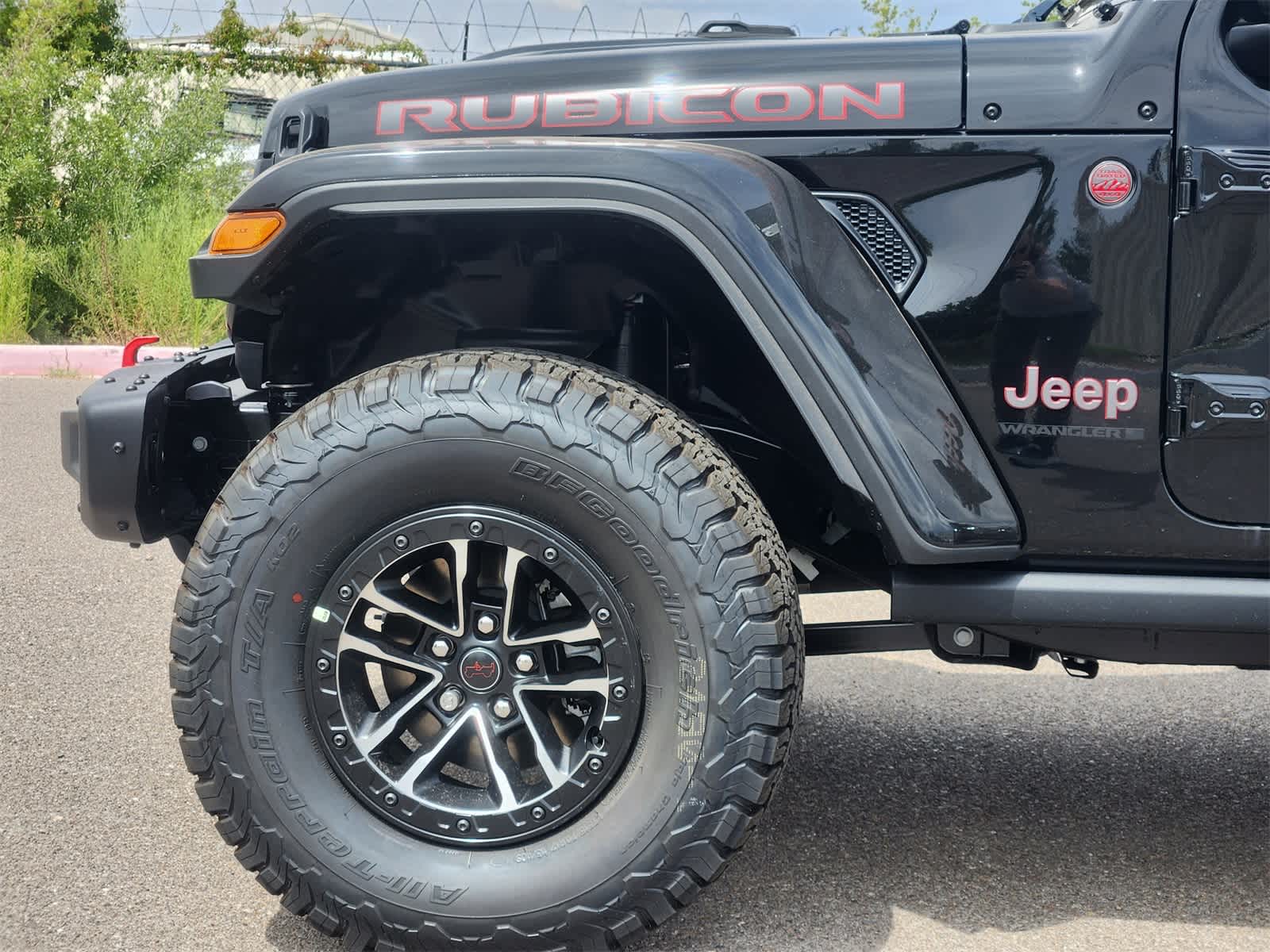 Thumbnail: 2025 Jeep Wrangler - 9