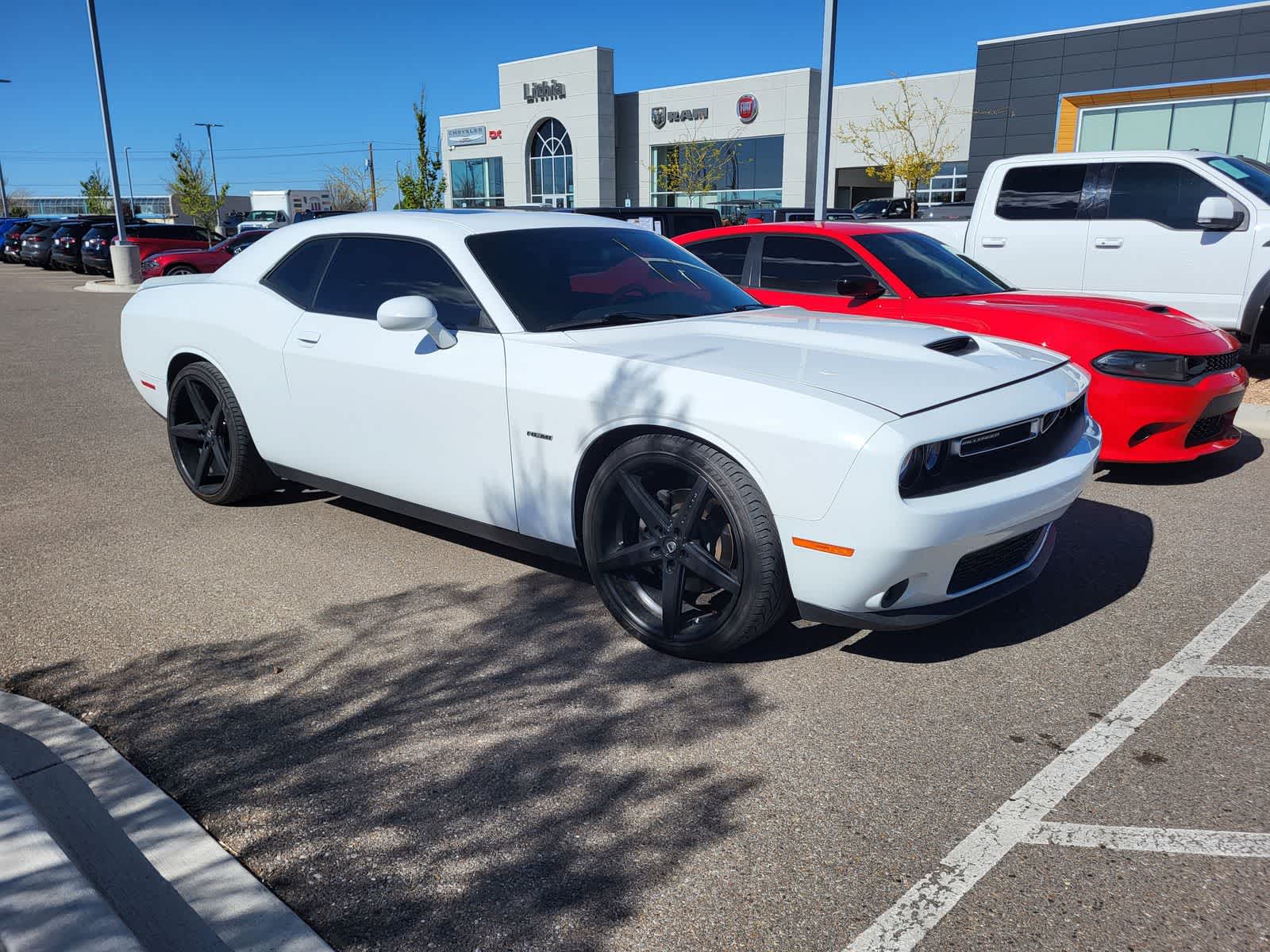 Thumbnail: 2019 Dodge Challenger - 3