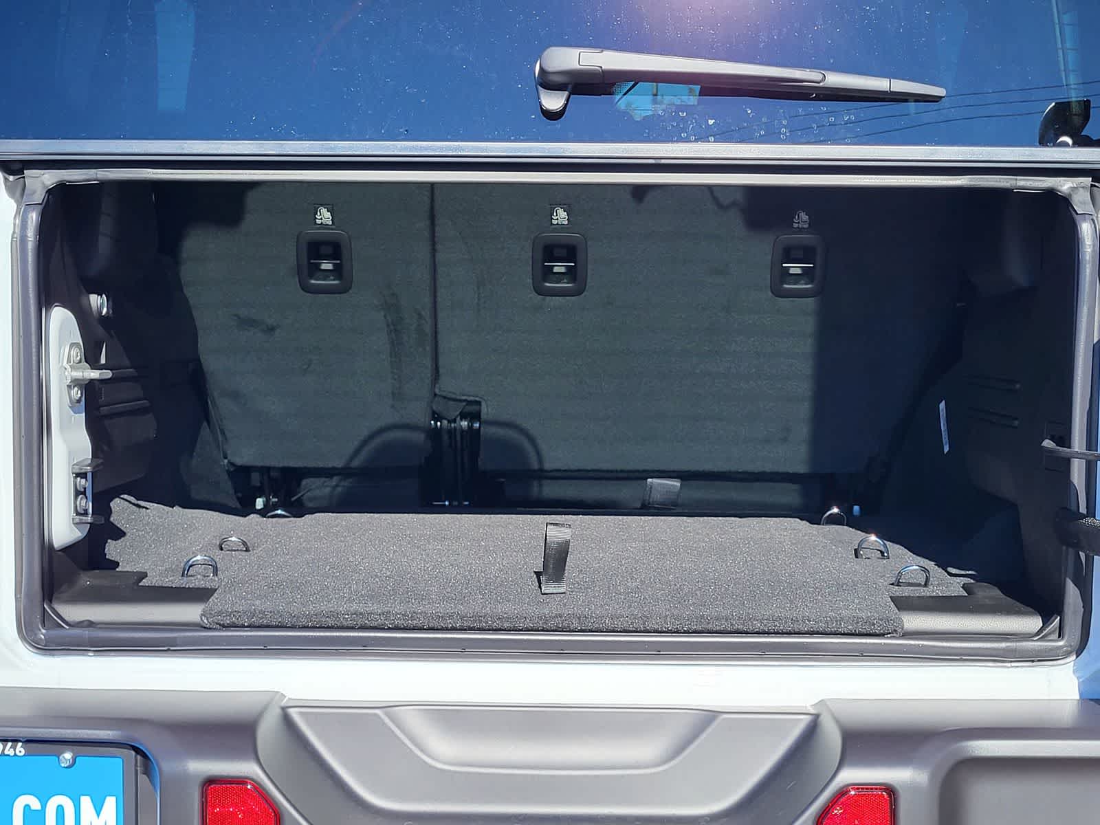 Thumbnail: 2026 Jeep Wrangler - 23