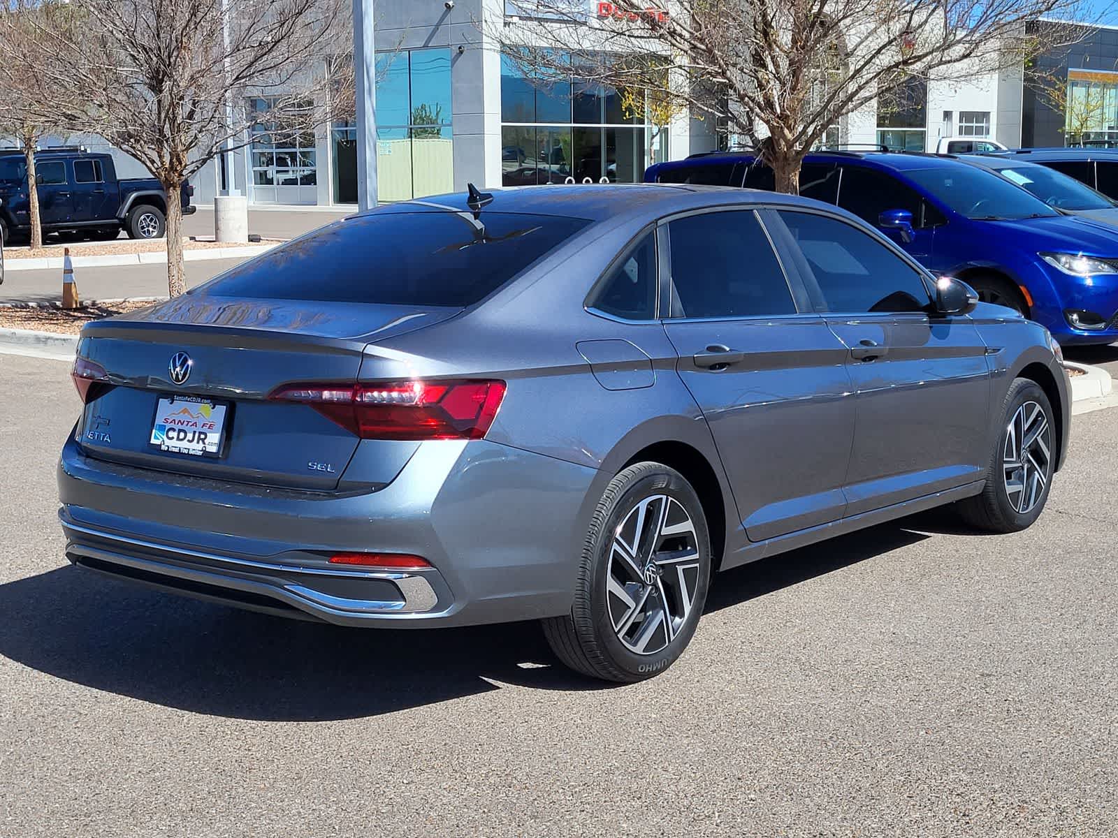 Thumbnail: 2024 Volkswagen Jetta - 5