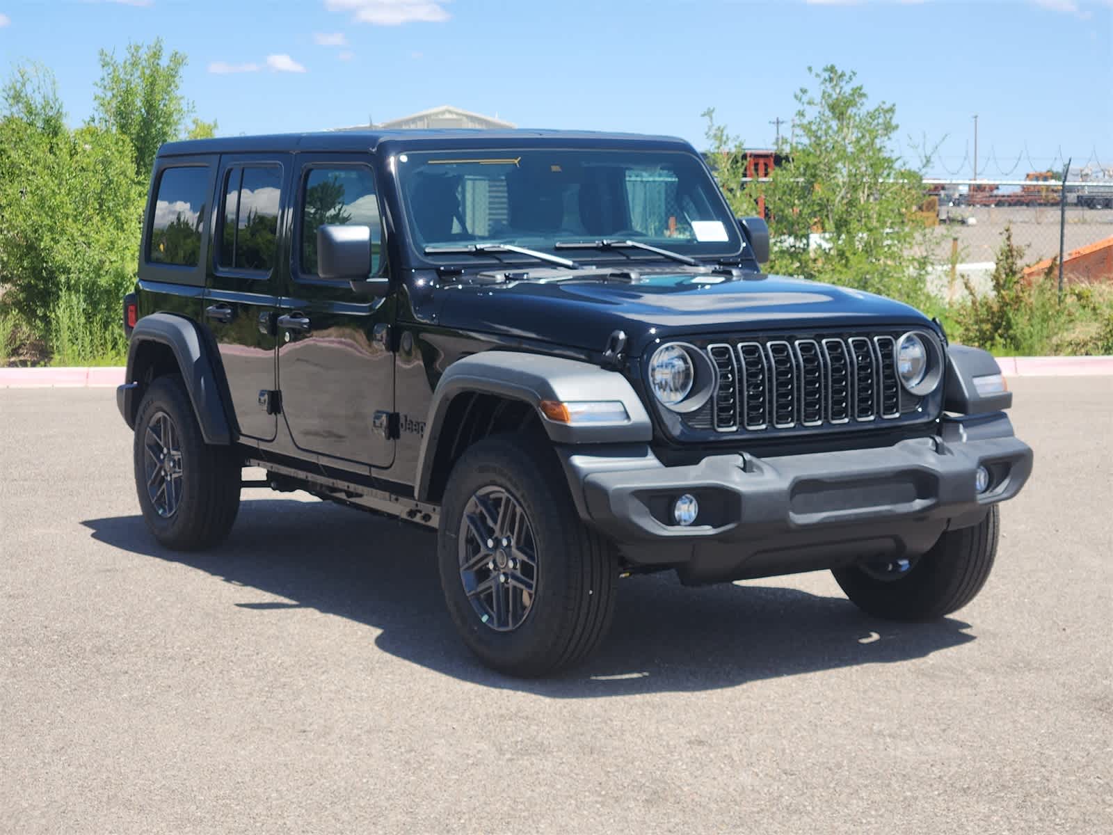 Thumbnail: 2025 Jeep Wrangler - 3