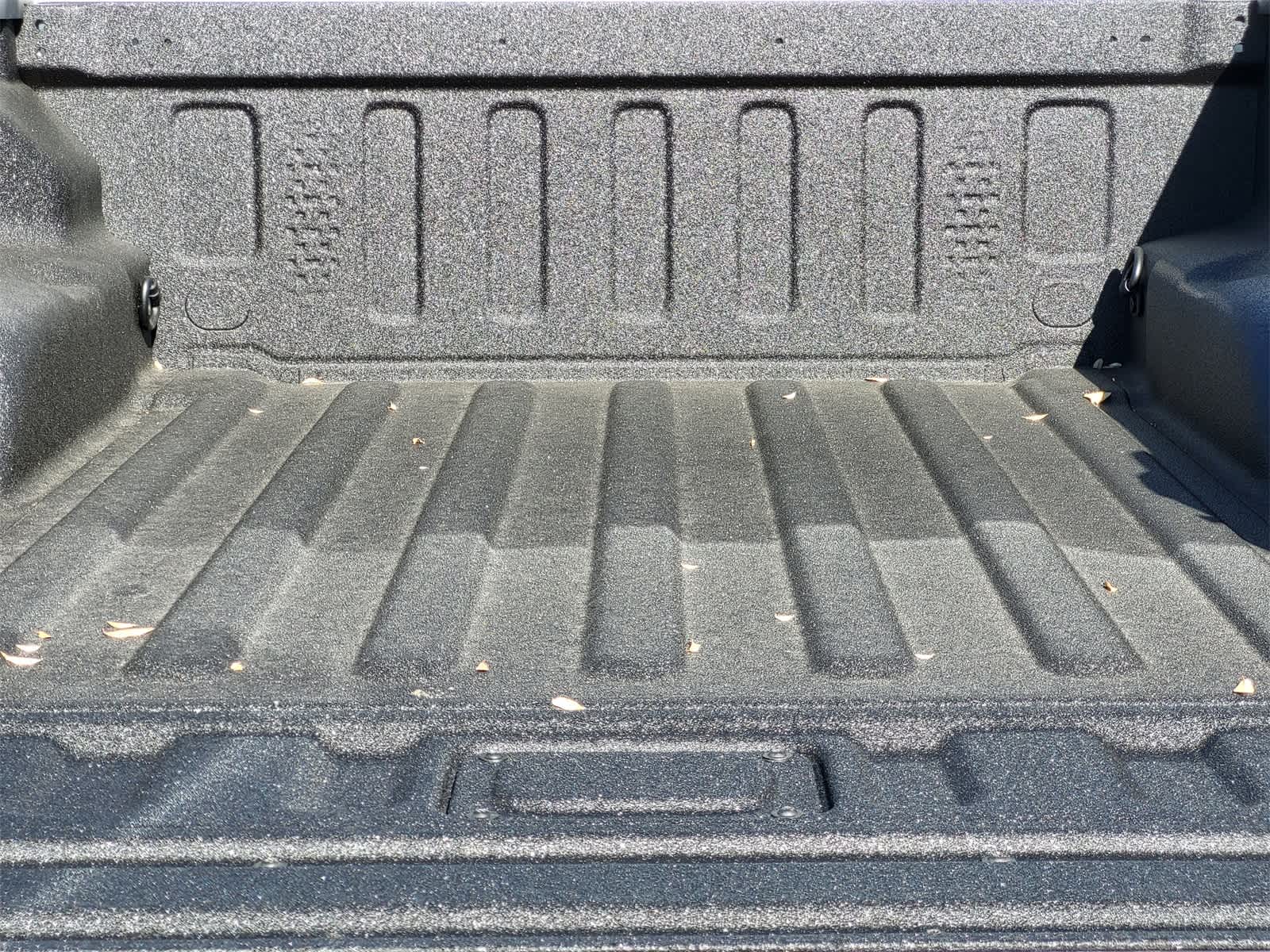 Thumbnail: 2025 Jeep Gladiator - 22