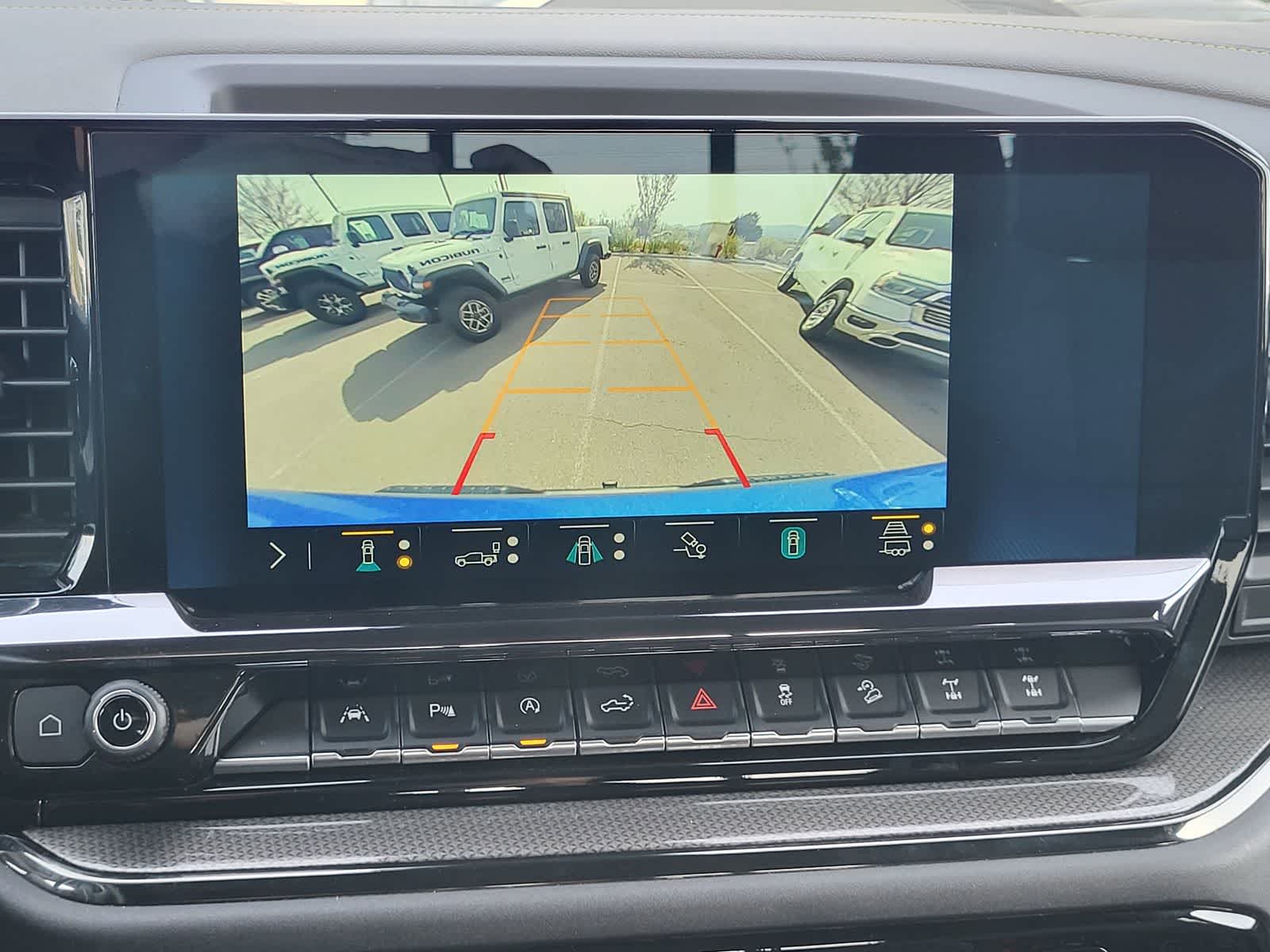 Thumbnail: 2023 Chevrolet Silverado 1500 - 21