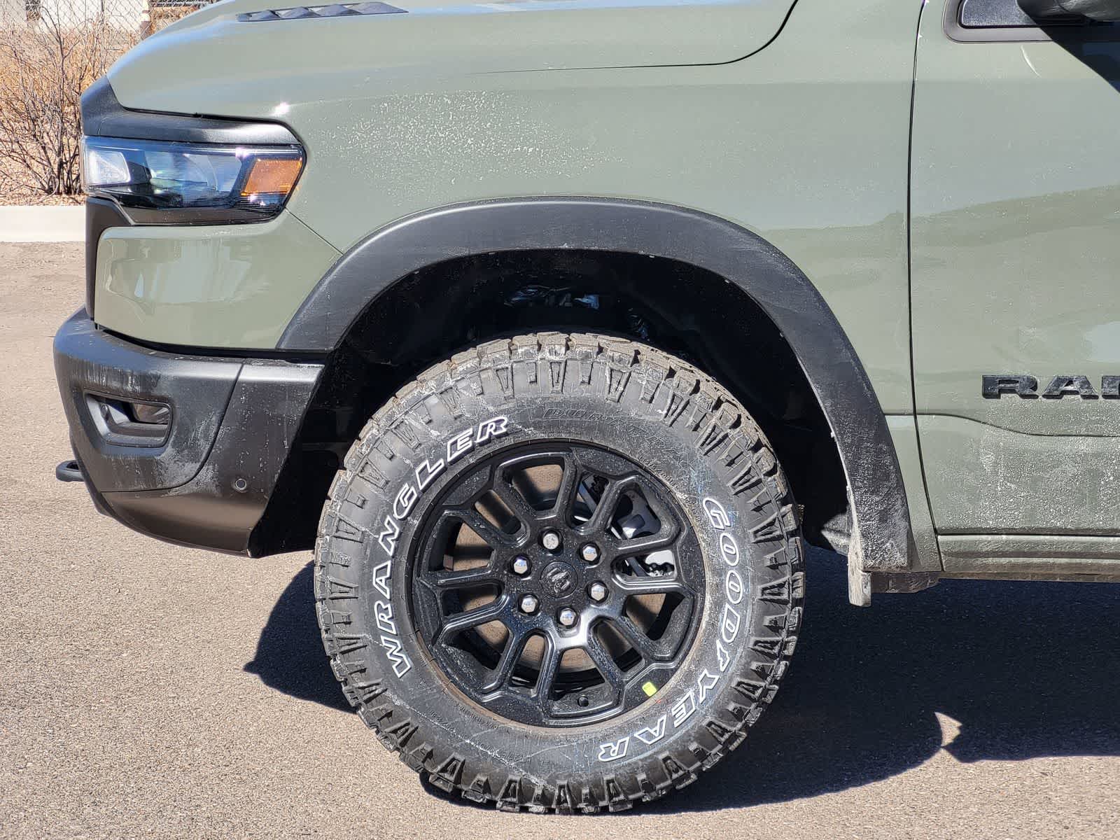 Thumbnail: 2026 RAM 1500 - 7