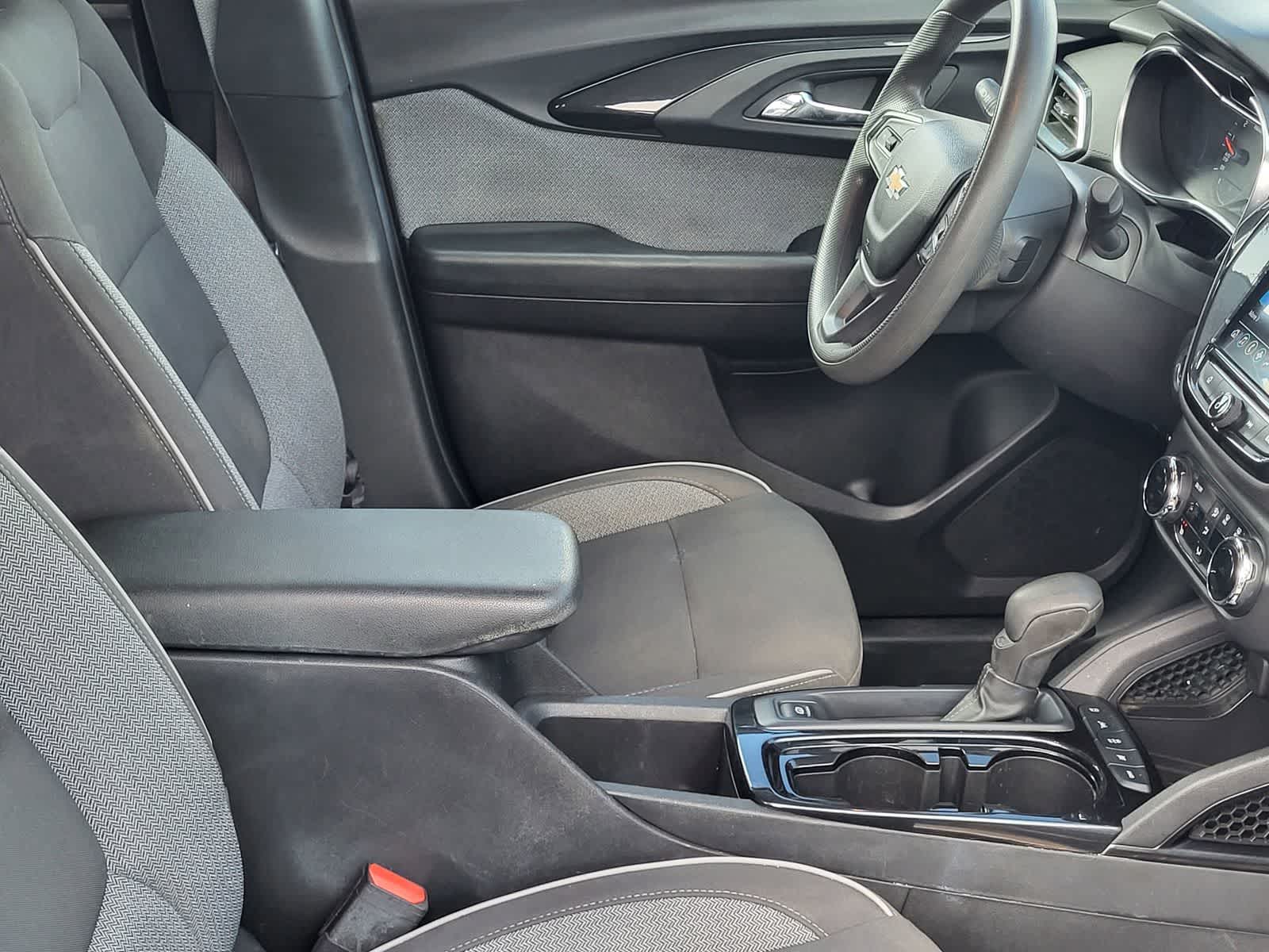 Thumbnail: 2023 Chevrolet TrailBlazer - 27