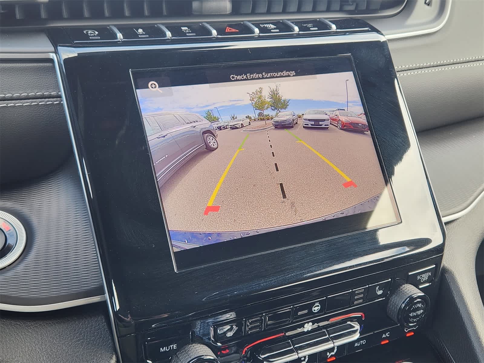 Thumbnail: 2025 Jeep Grand Cherokee - 14