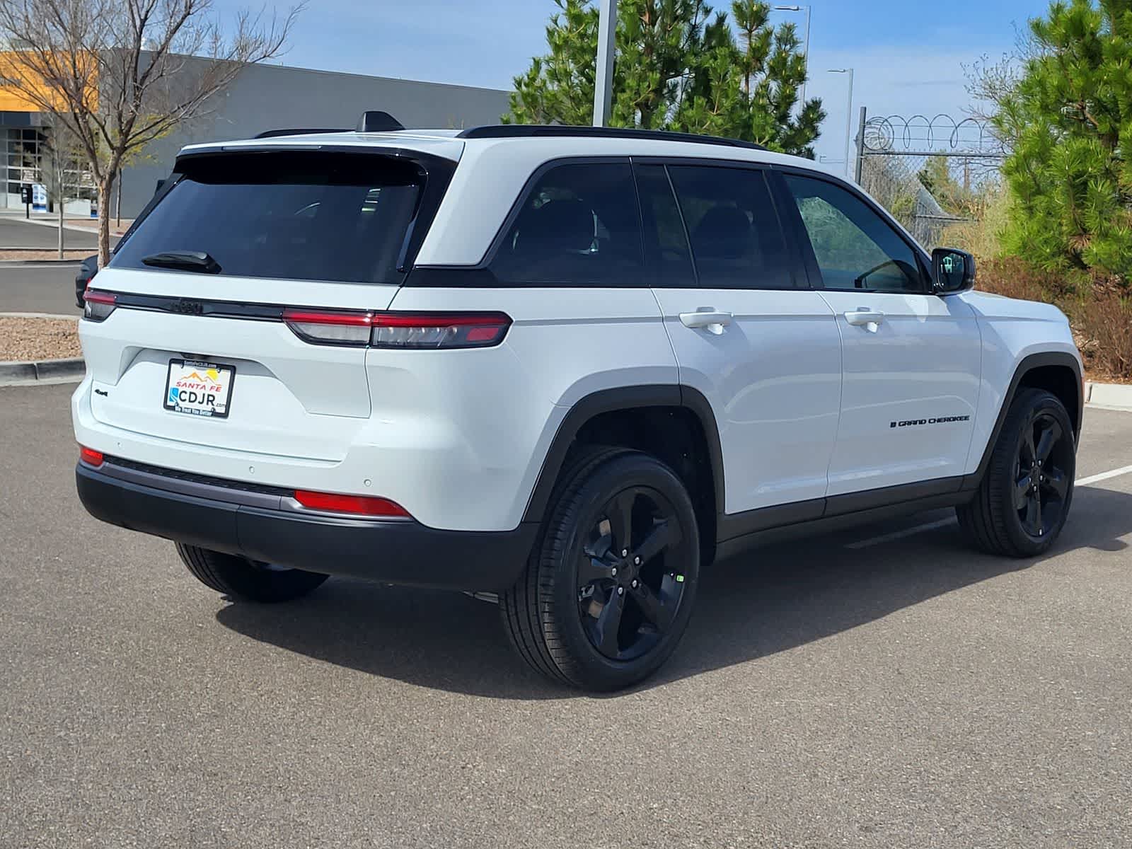 Thumbnail: 2026 Jeep Grand Cherokee - 4