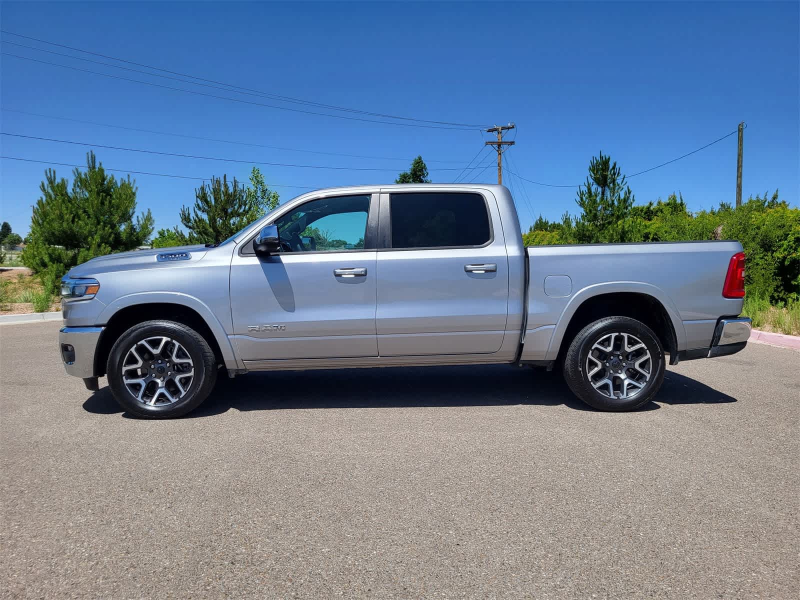 Thumbnail: 2025 RAM 1500 - 4