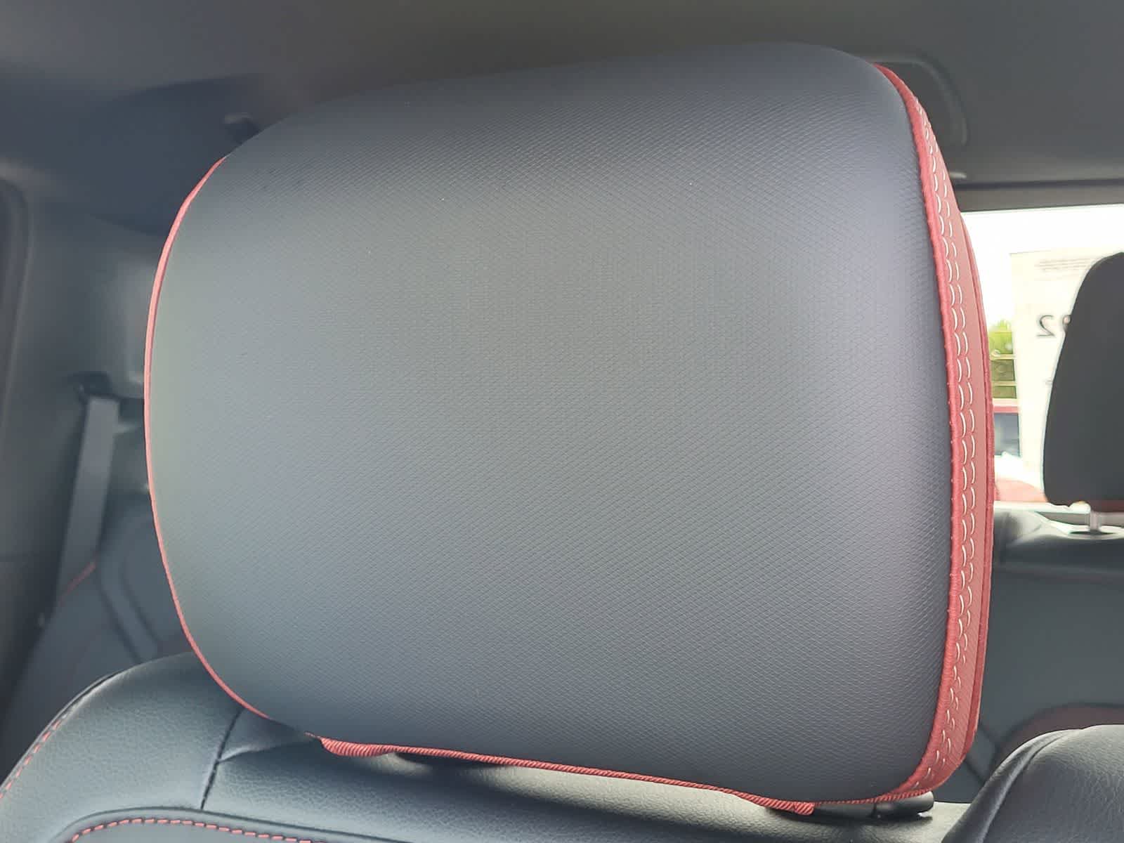 Thumbnail: 2026 RAM 1500 - 10