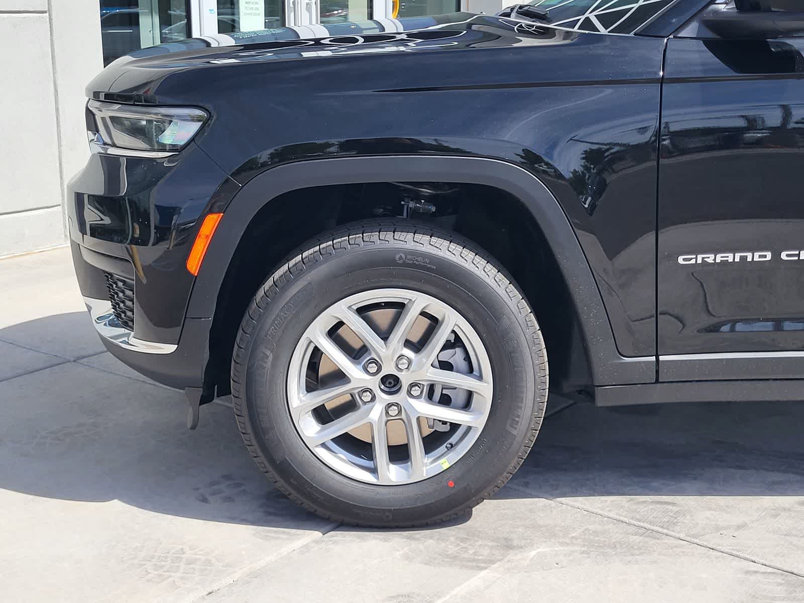 Thumbnail: 2026 Jeep Grand Cherokee L - 6