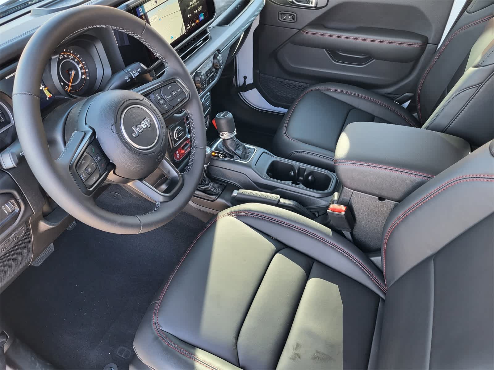 Thumbnail: 2025 Jeep Gladiator - 8