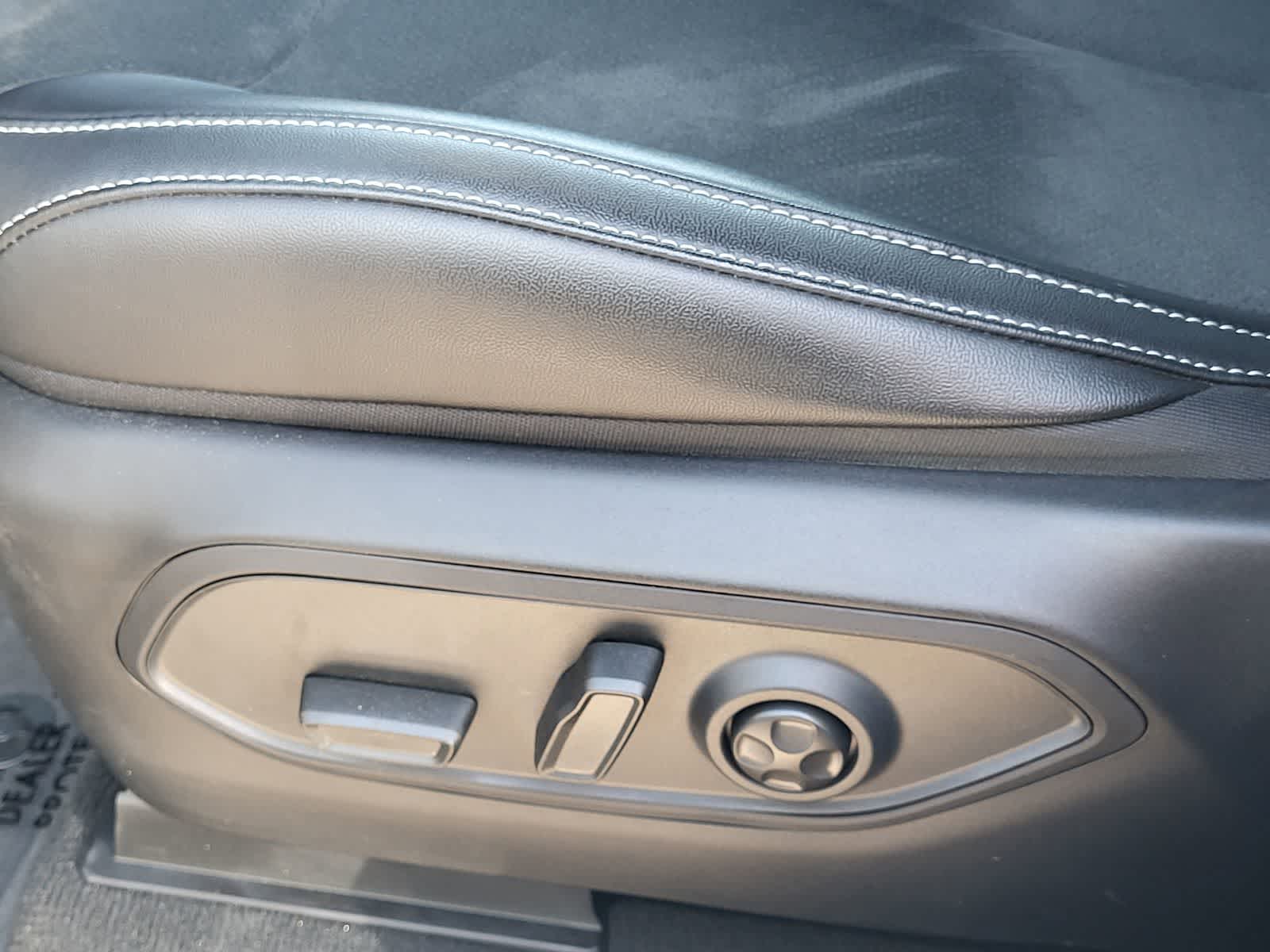 Thumbnail: 2026 Jeep Grand Cherokee - 10