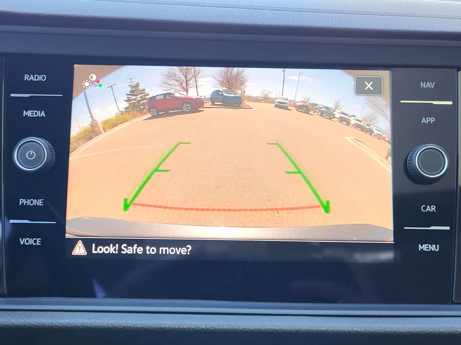 Thumbnail: 2024 Volkswagen Jetta - 18