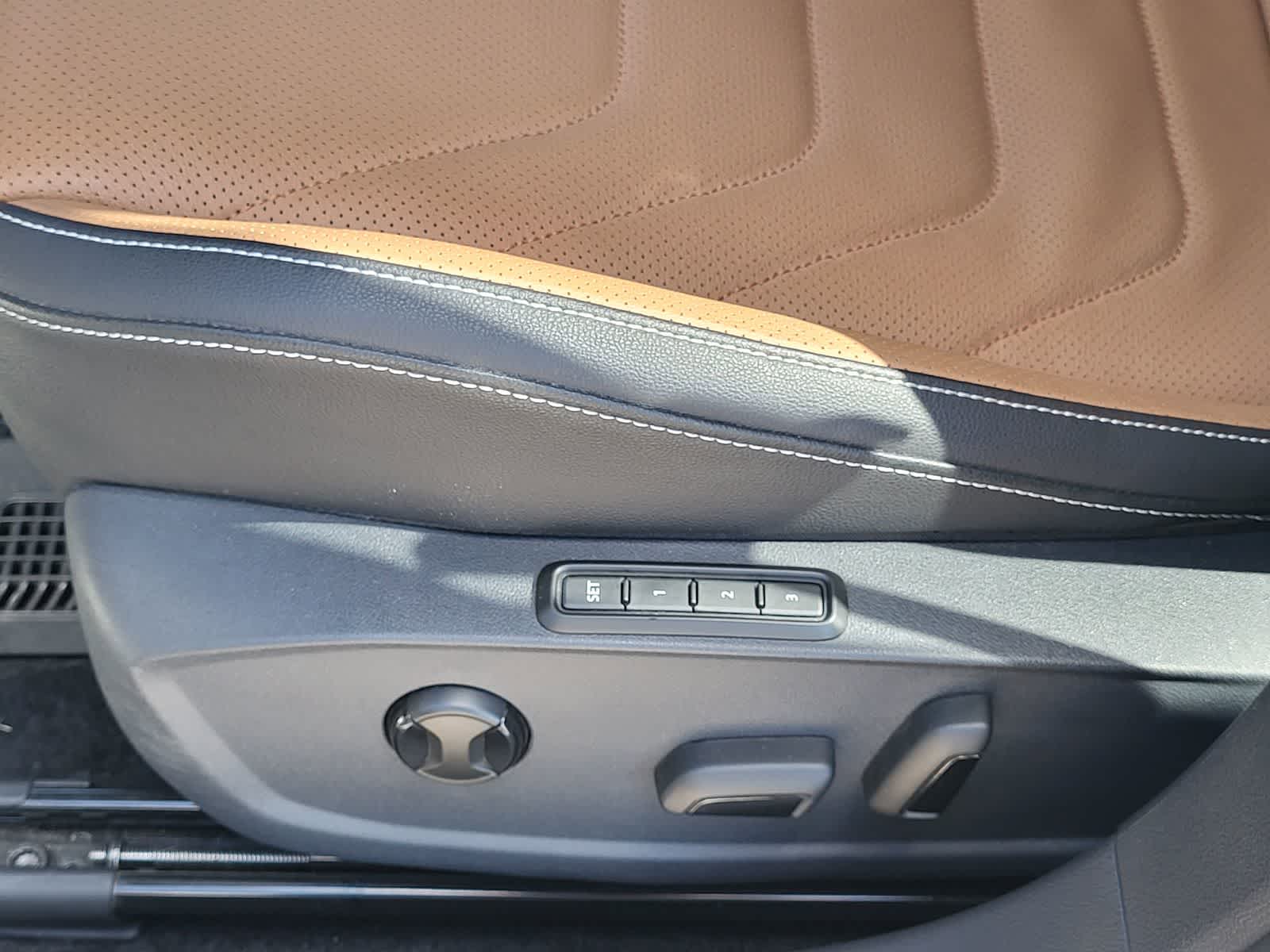 Thumbnail: 2024 Volkswagen Jetta - 22